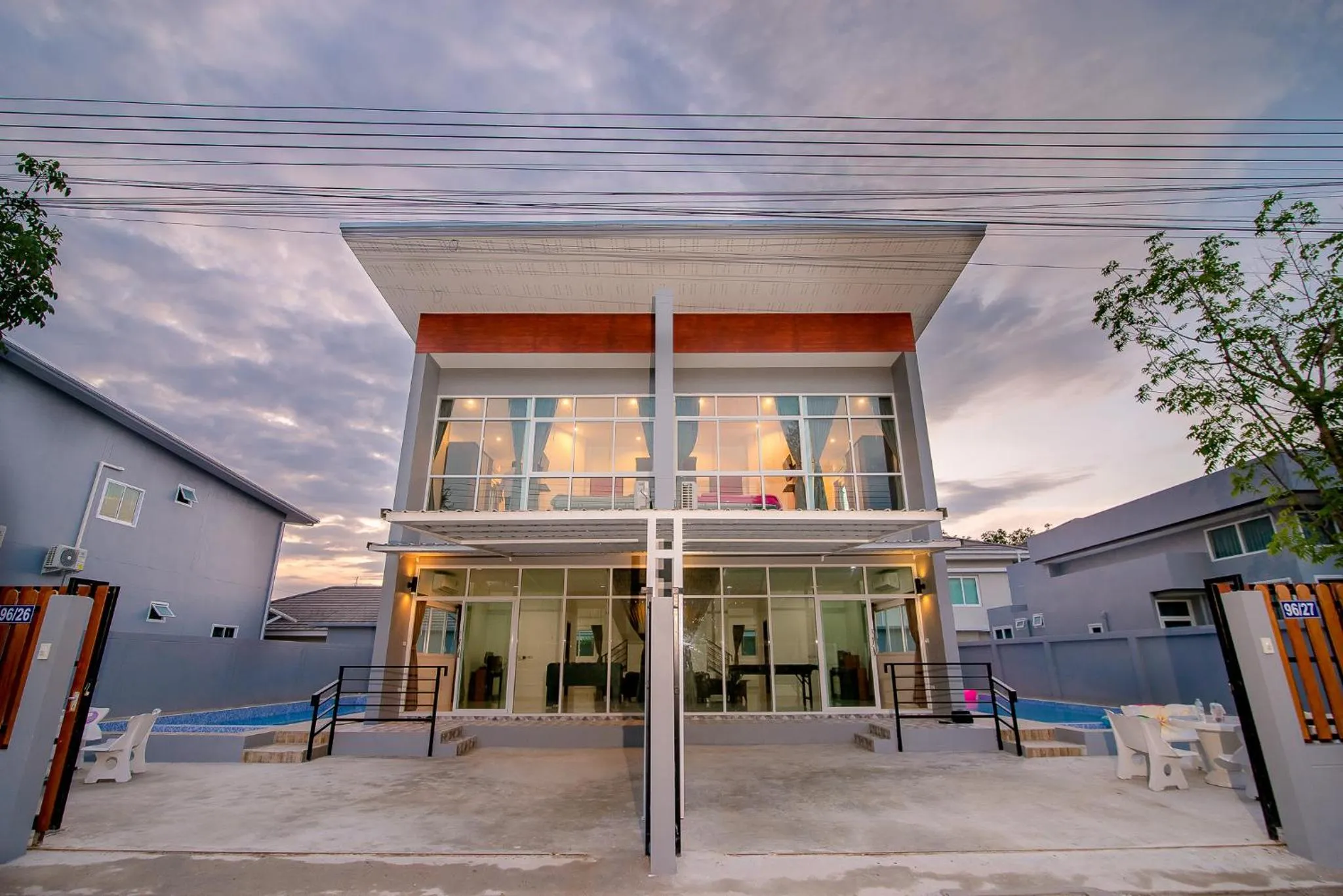 Property Building in Mondara Vacation Home