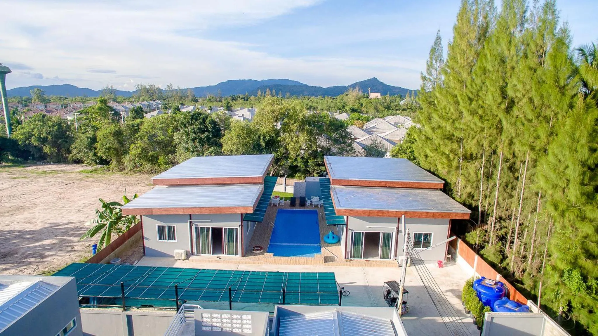 Bird's-eye View in Mondara Vacation Home