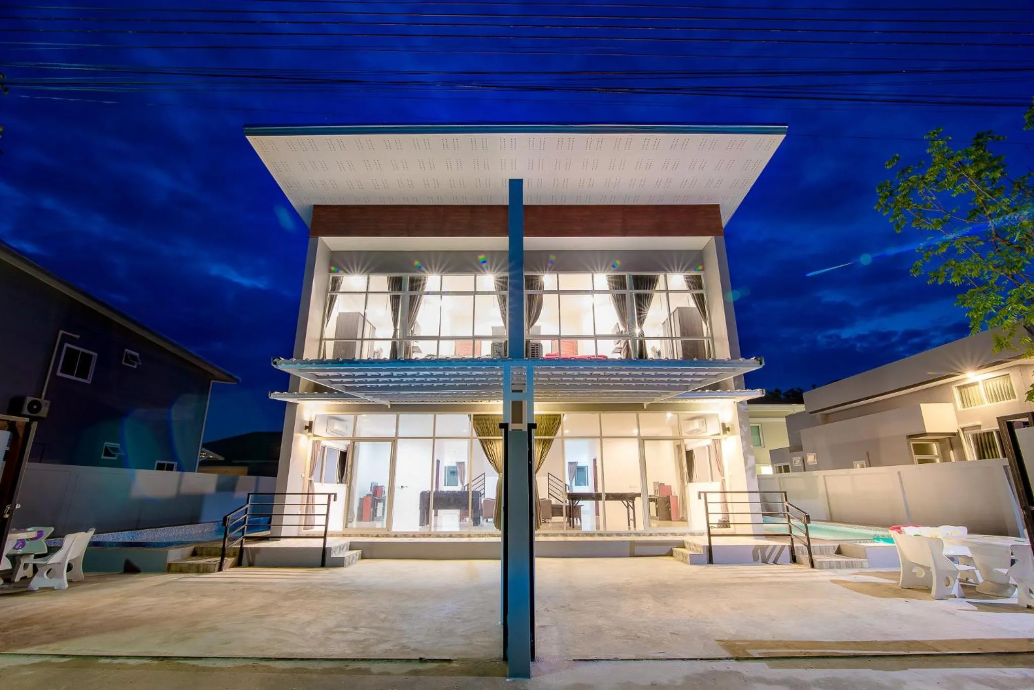 Property Building in Mondara Vacation Home