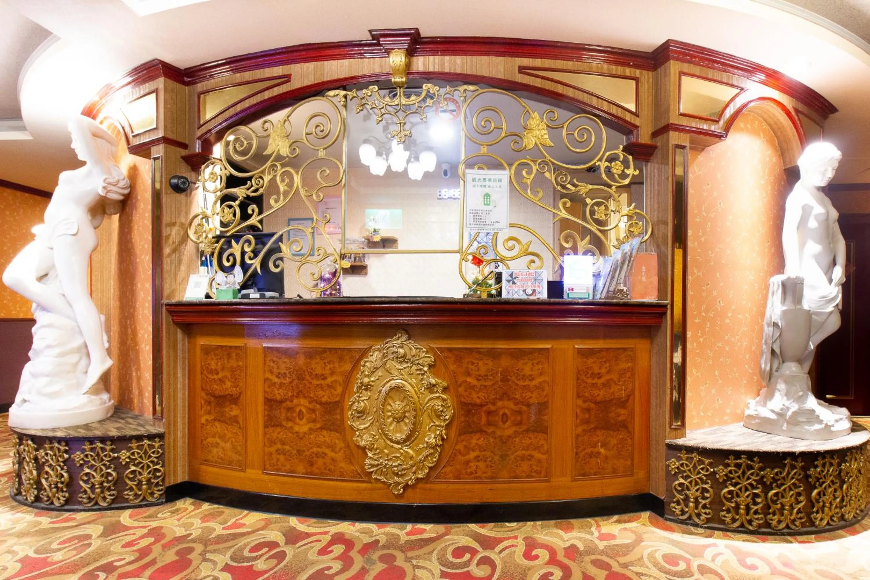 Lobby or reception in Best Hotel