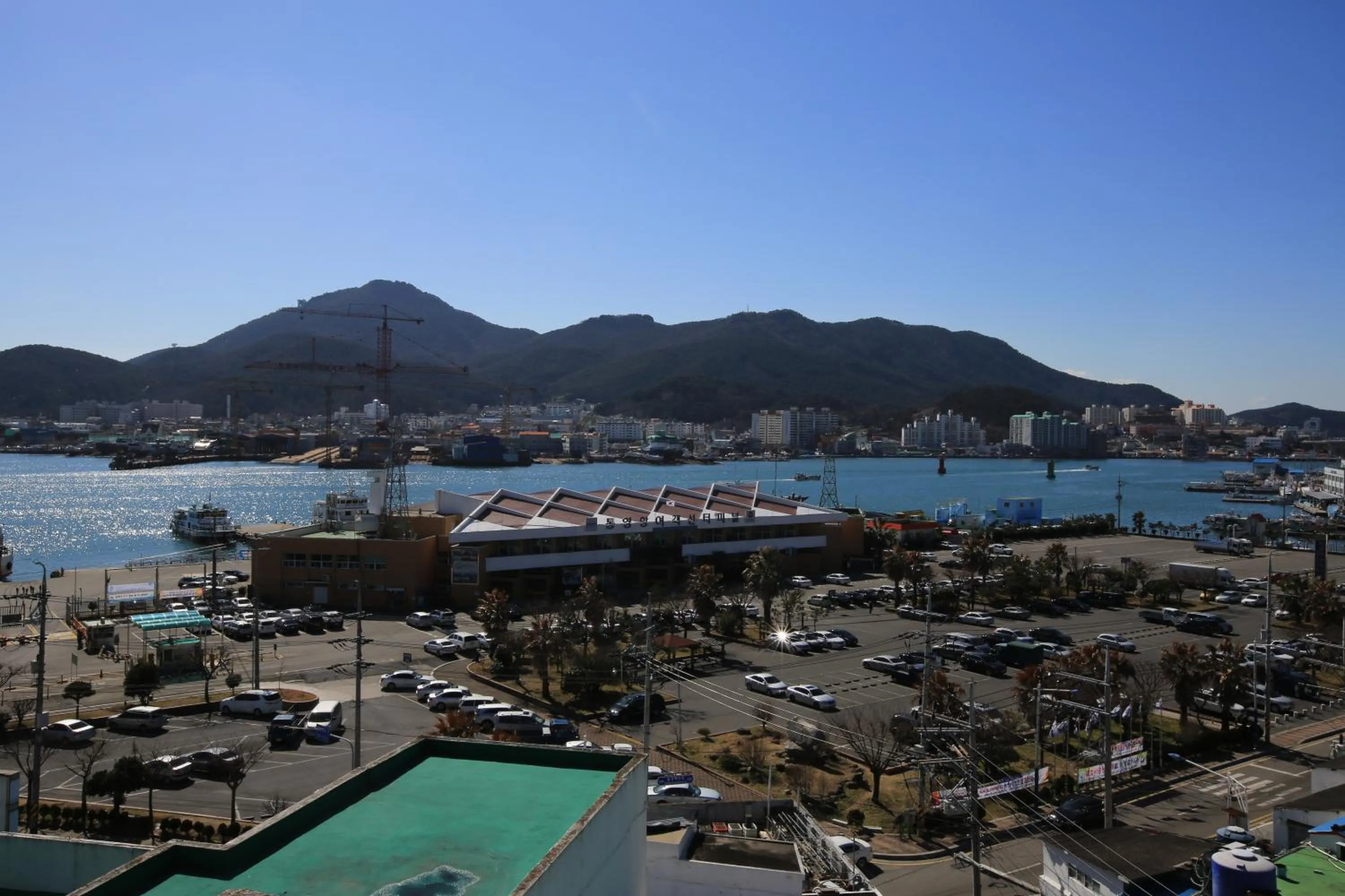 Mountain view in Dorcas Tourist Hostel