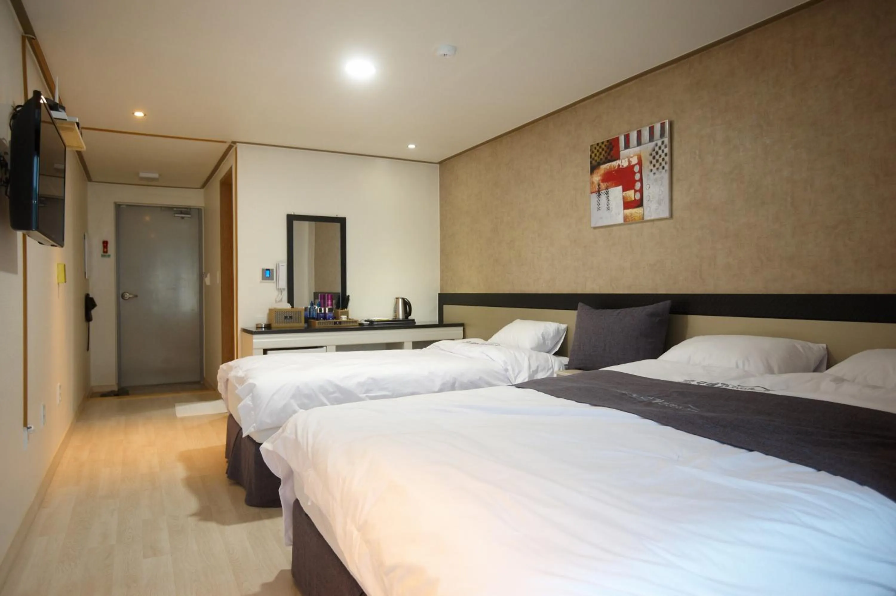 Photo of the whole room, Bed in Dorcas Tourist Hostel