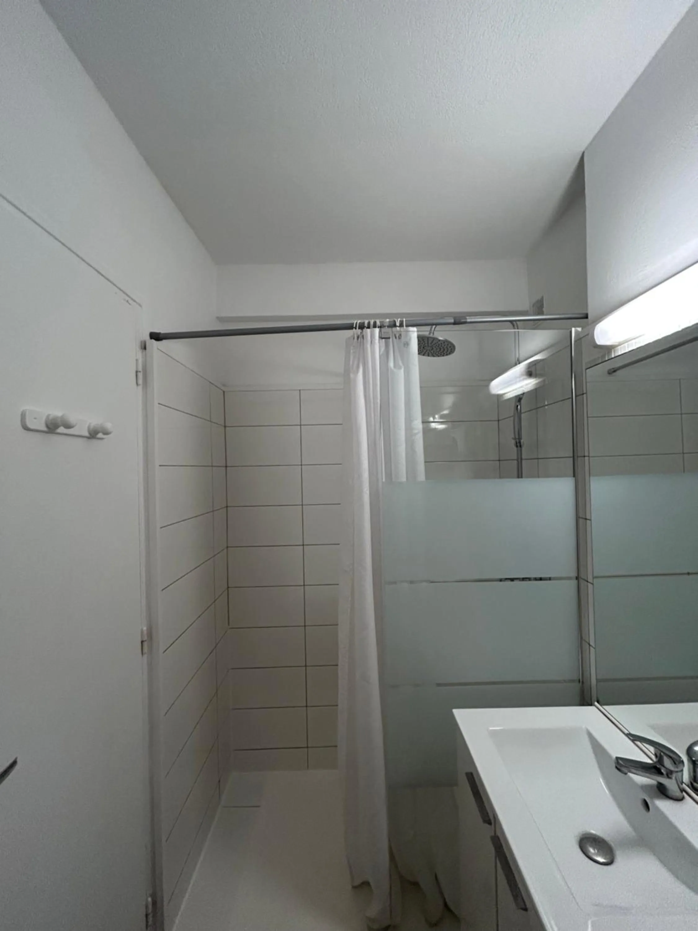 Bathroom in L'Aiglon Bylitis