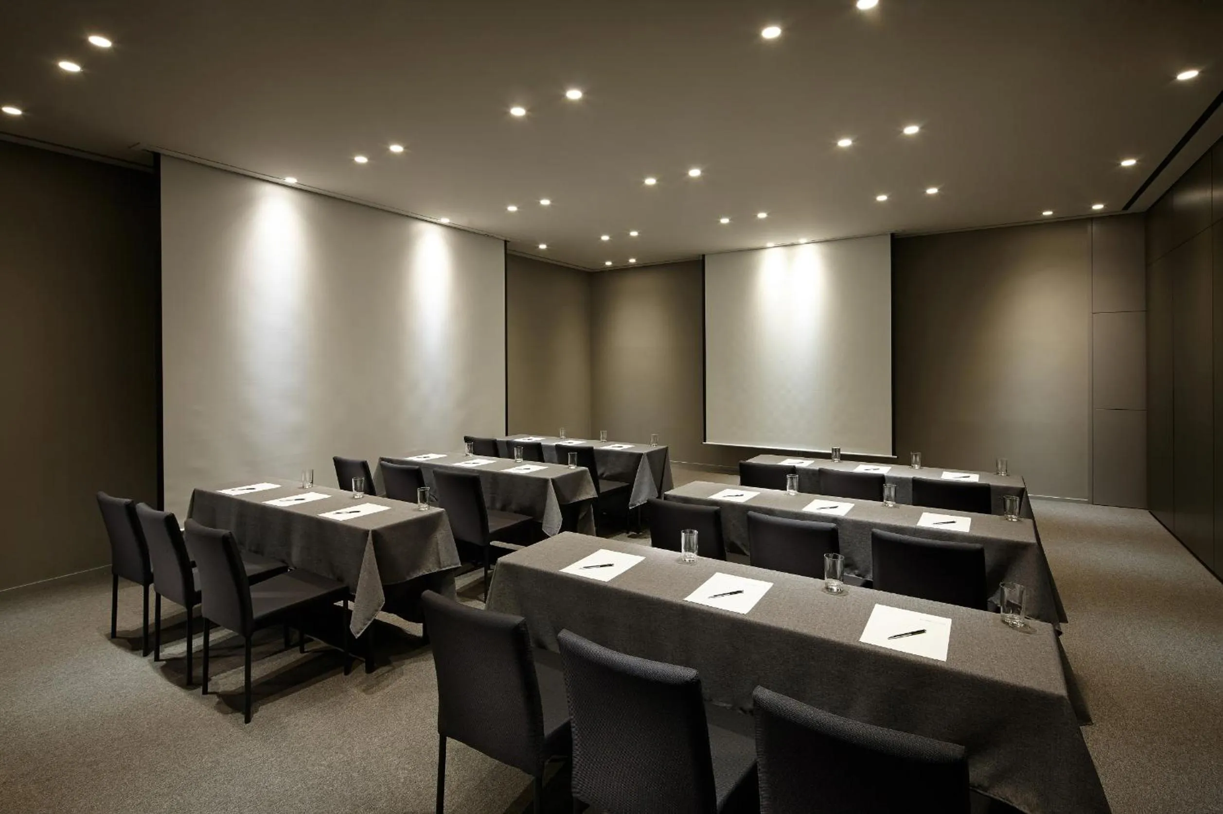 Business facilities in Shilla Stay Cheonan Asan - Samsung Display City