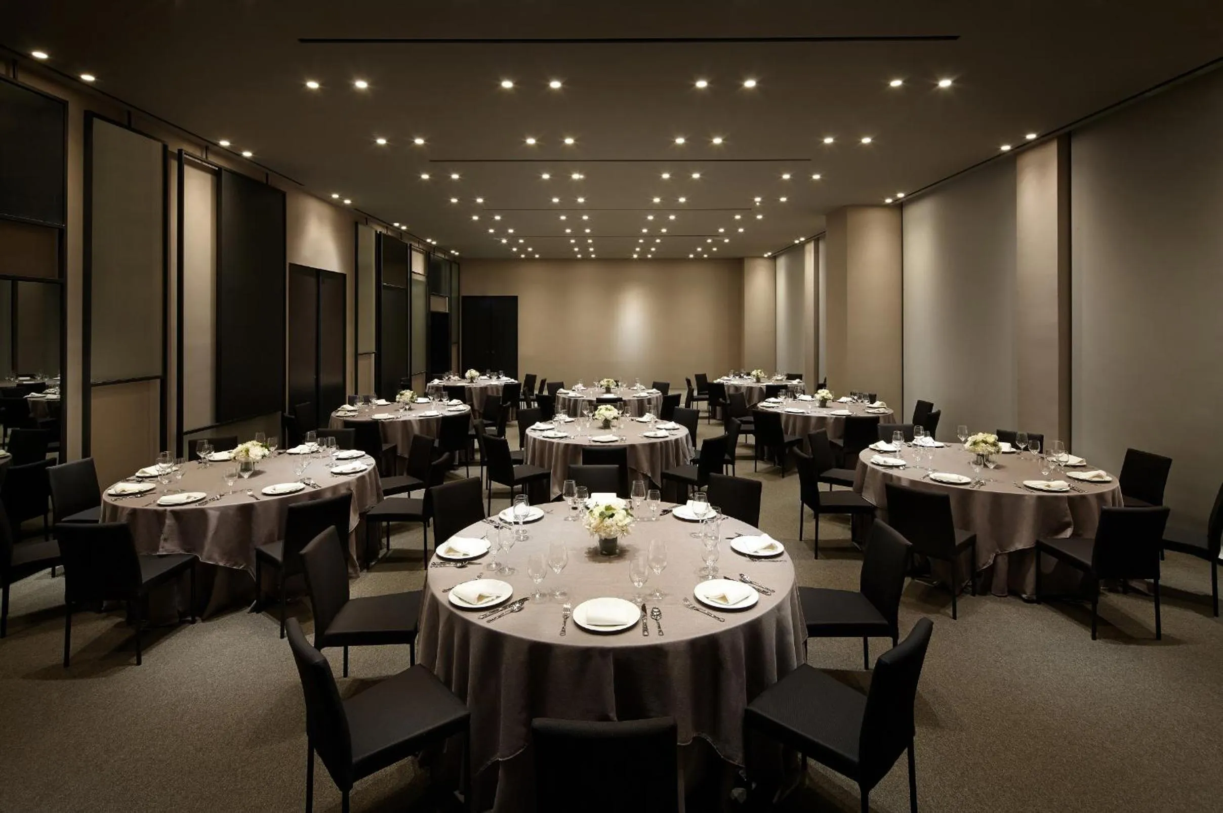 Business facilities in Shilla Stay Cheonan Asan - Samsung Display City