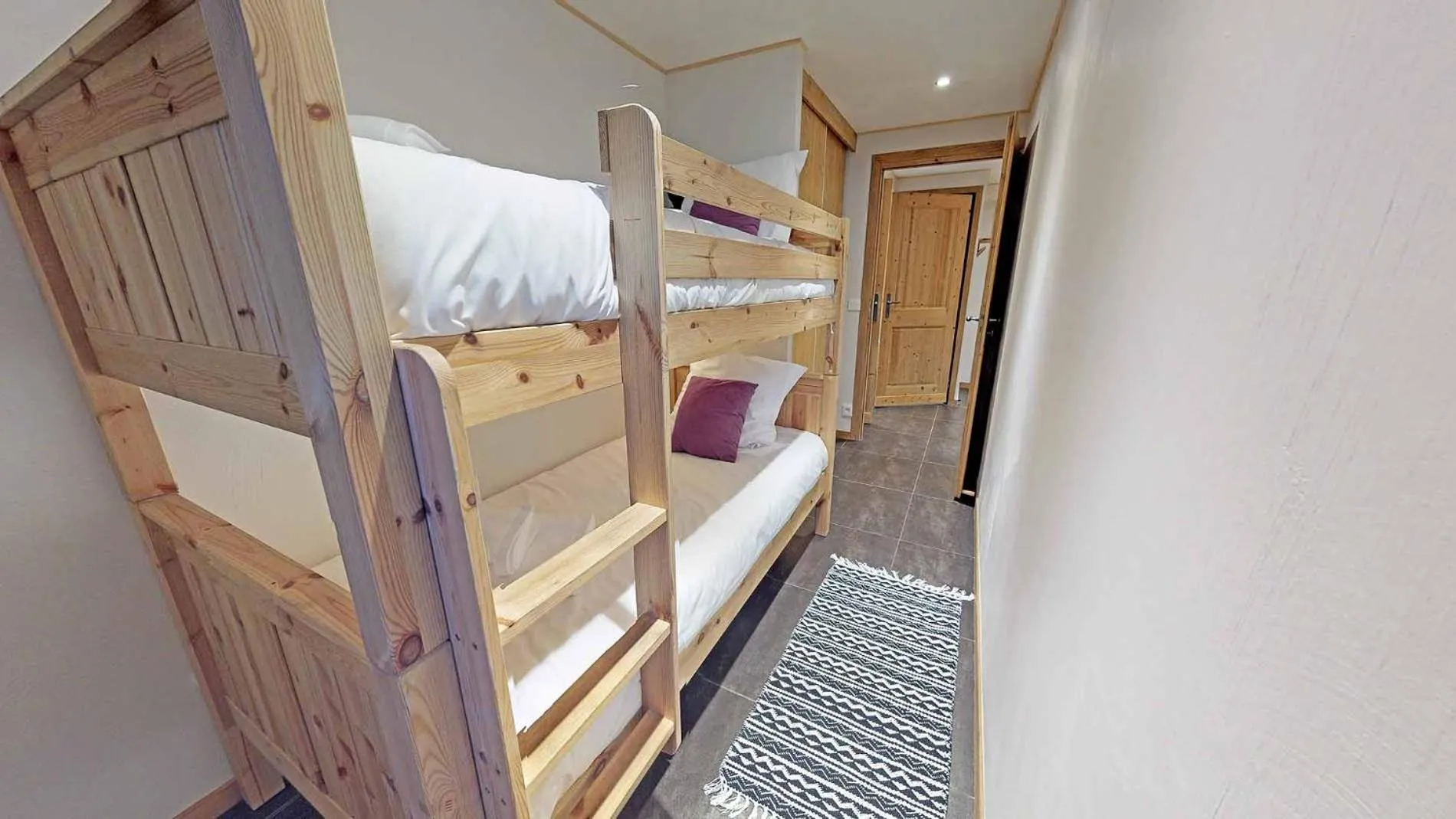 Bedroom, Bed in Le Sabot de Vénus