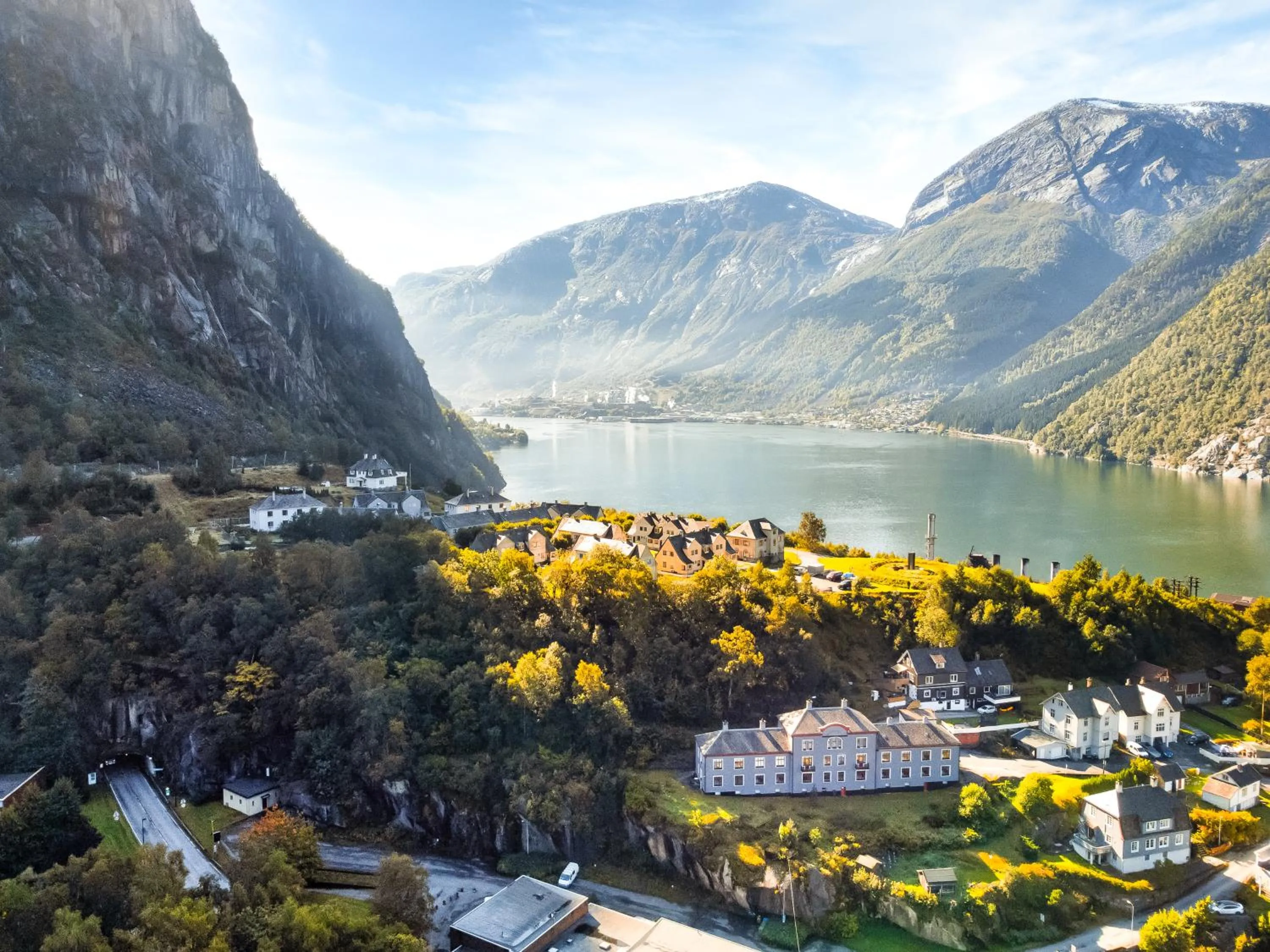 Nearby landmark in Trolltunga Aparthotel