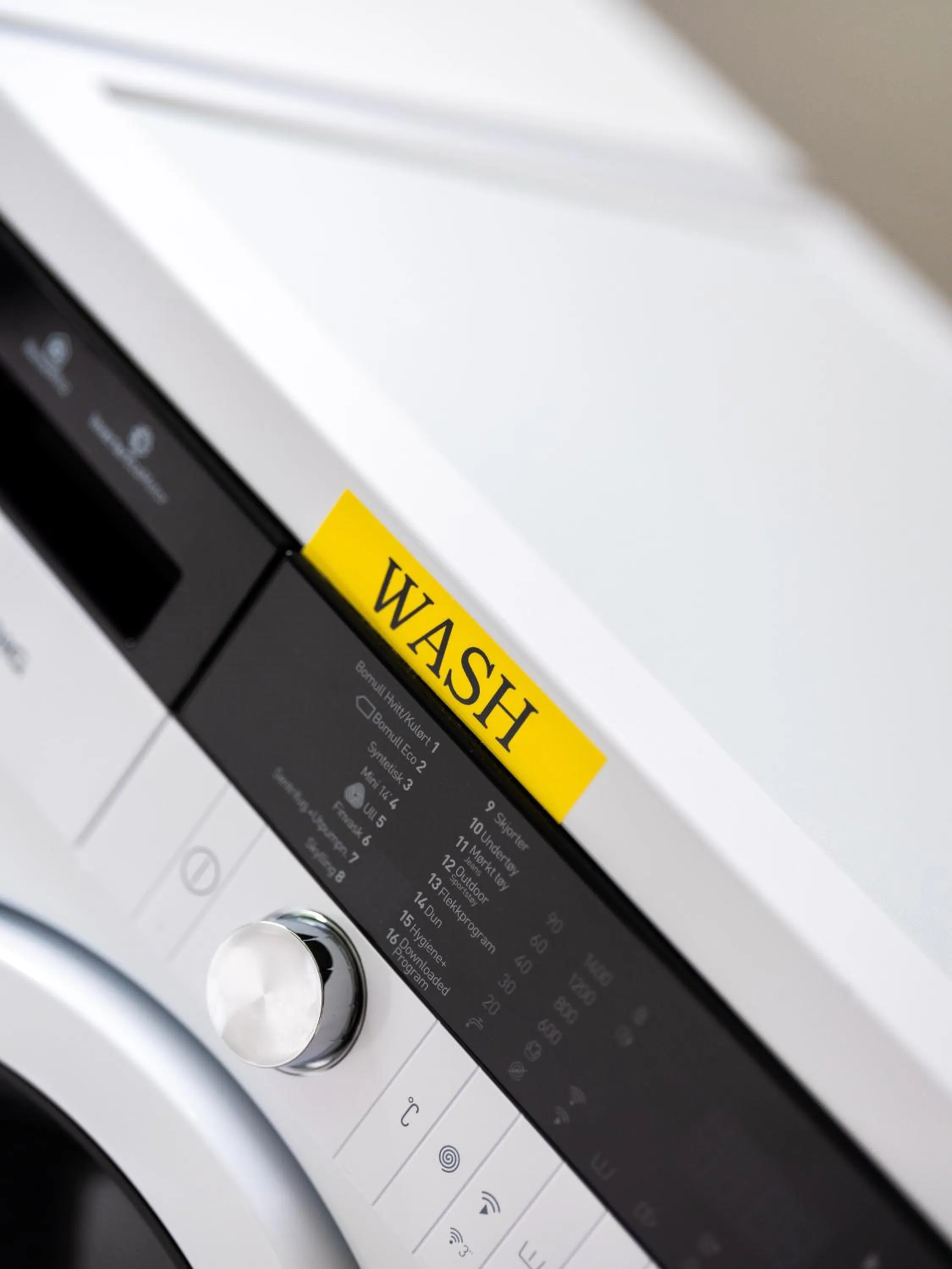 washing machine in Trolltunga Aparthotel