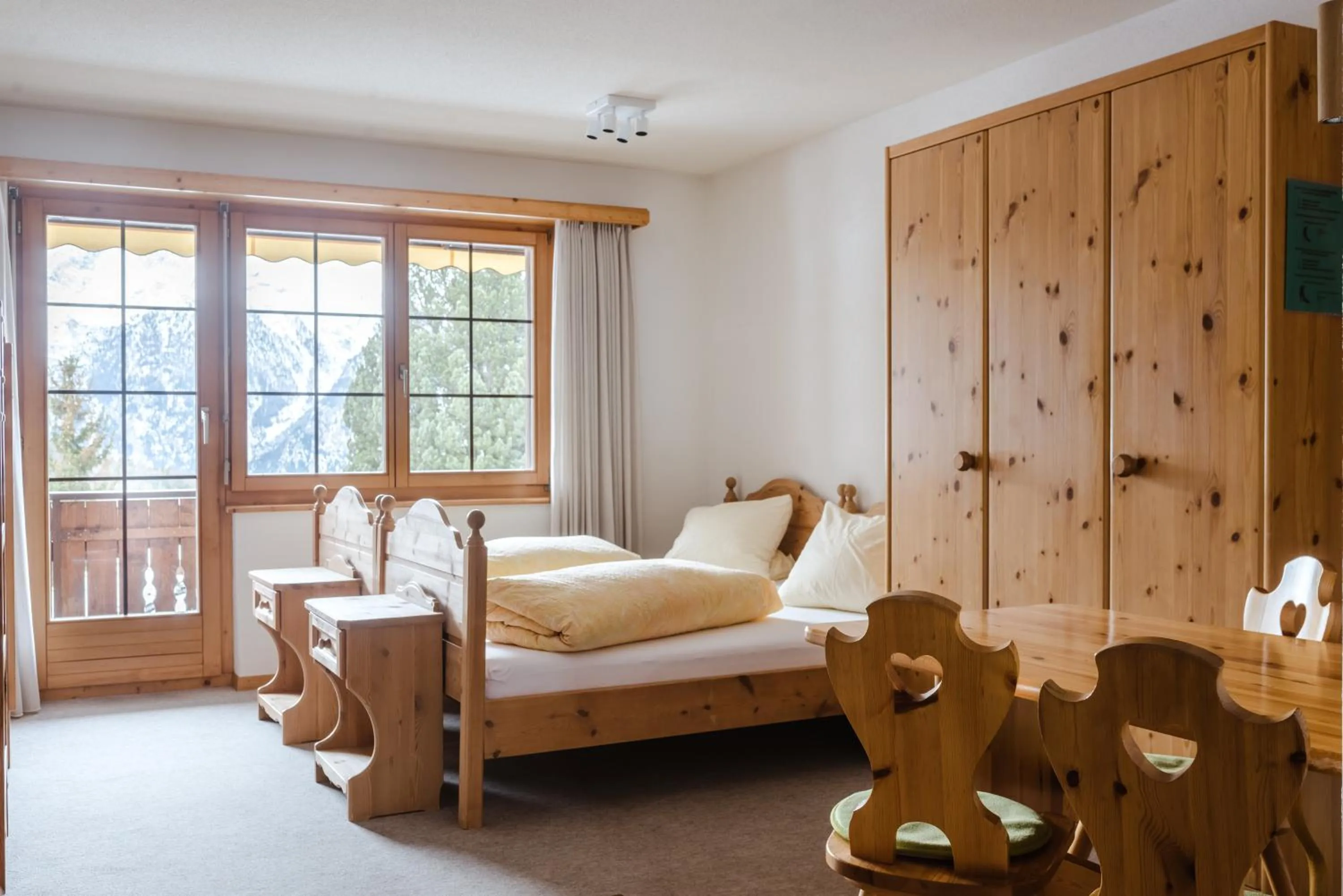 Living room, Bed in Aktiv Hotel & Spa Hannigalp