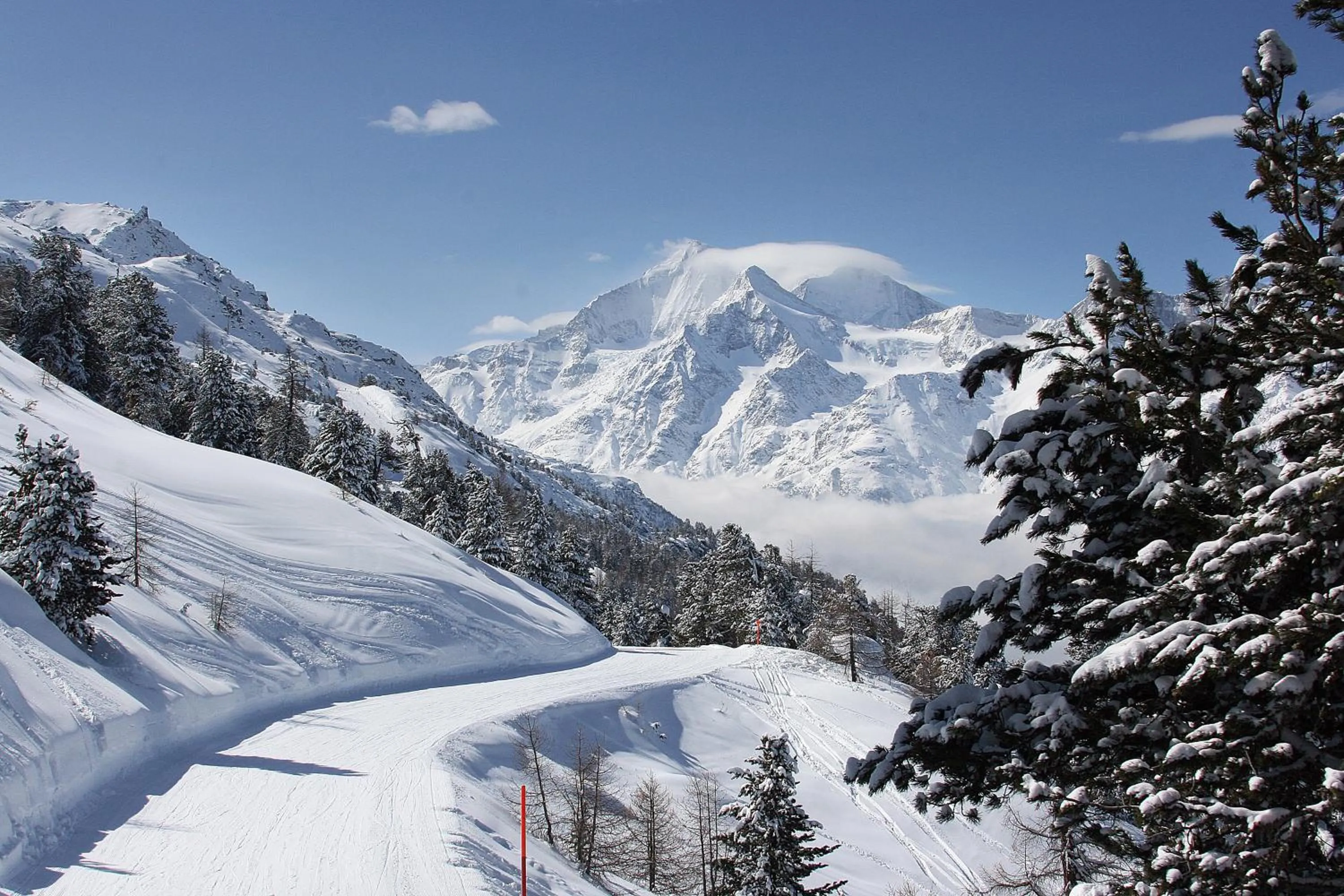 Natural landscape in Aktiv Hotel & Spa Hannigalp