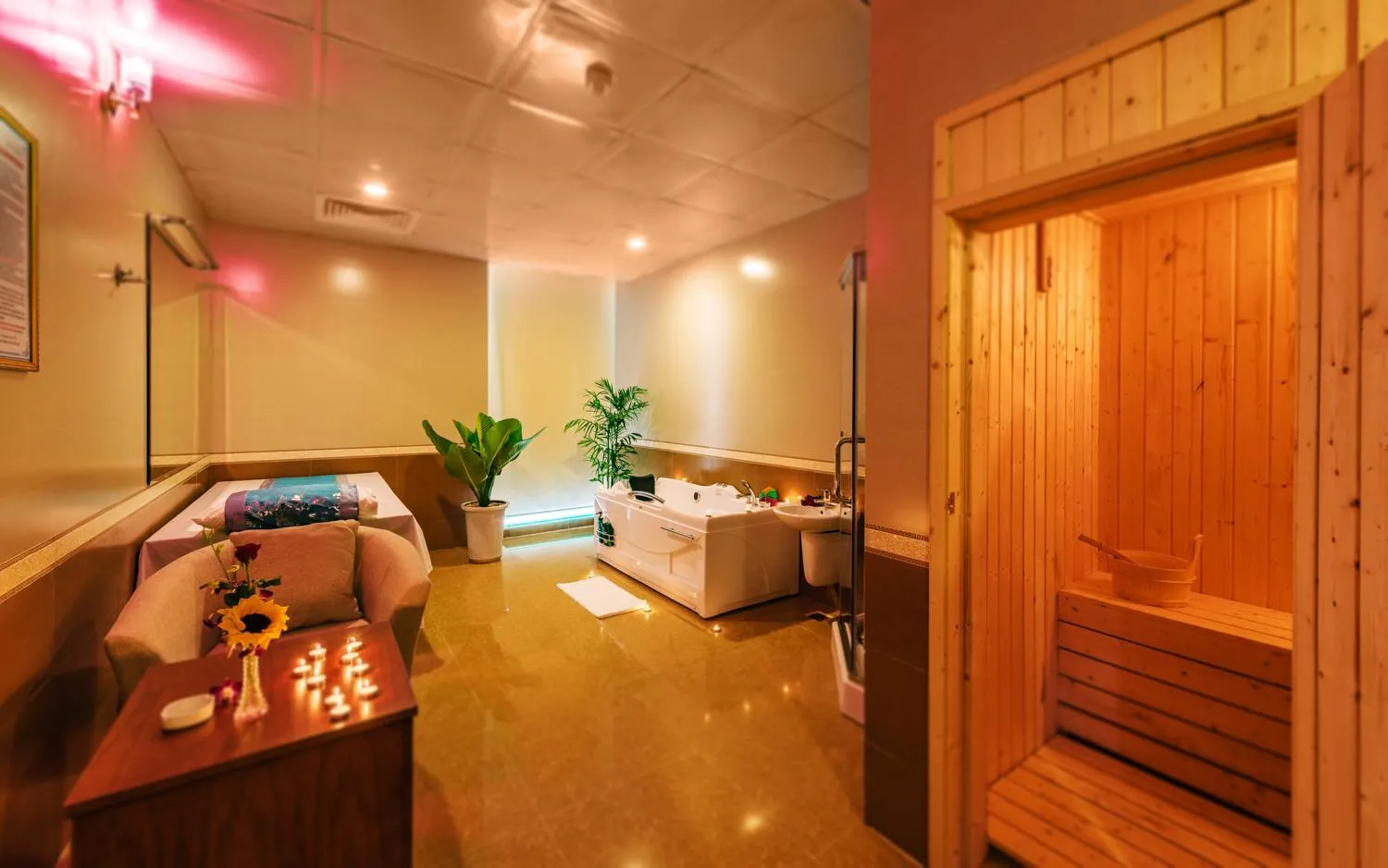 Massage in Lam Giang Hotel