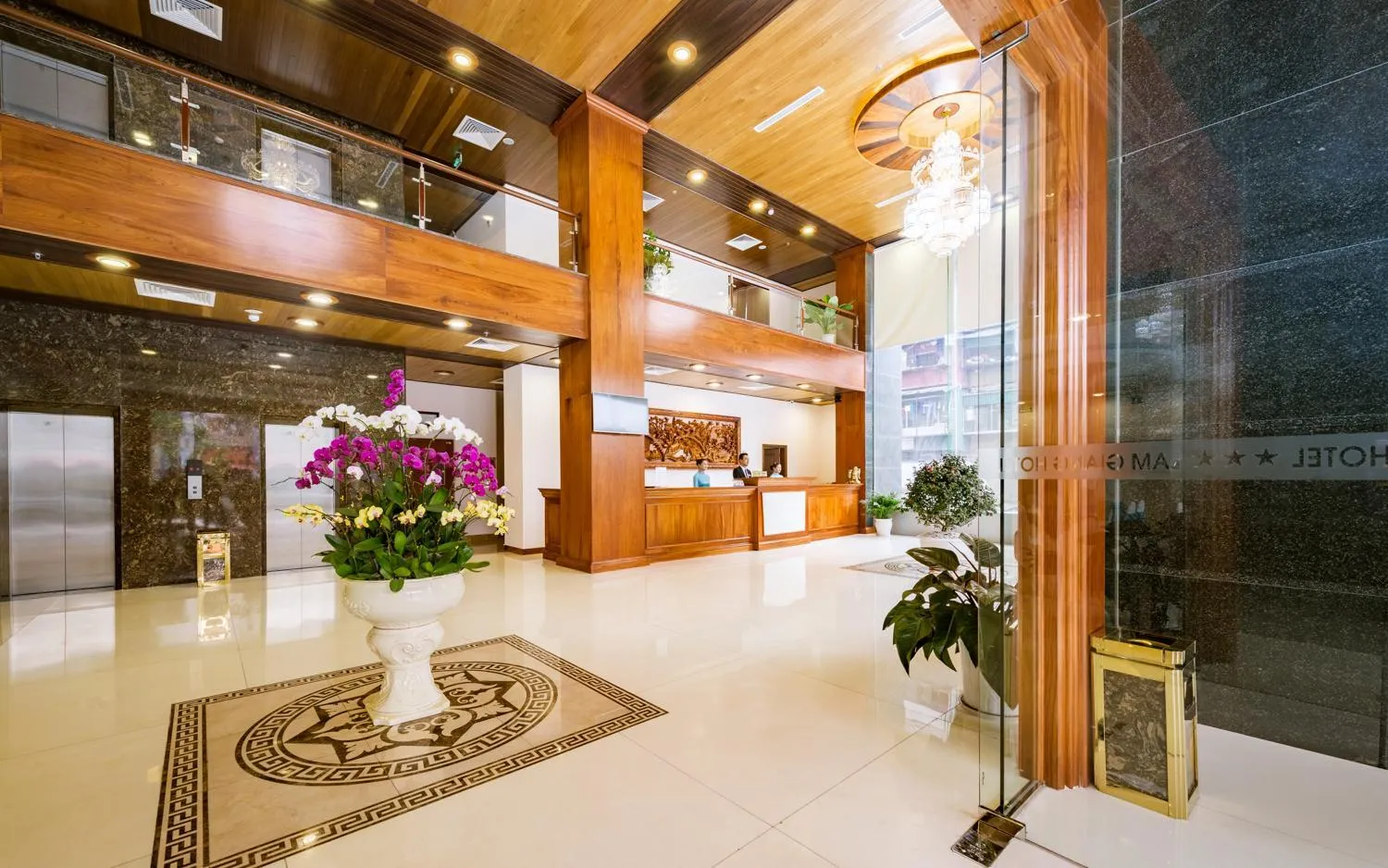Lobby or reception in Lam Giang Hotel