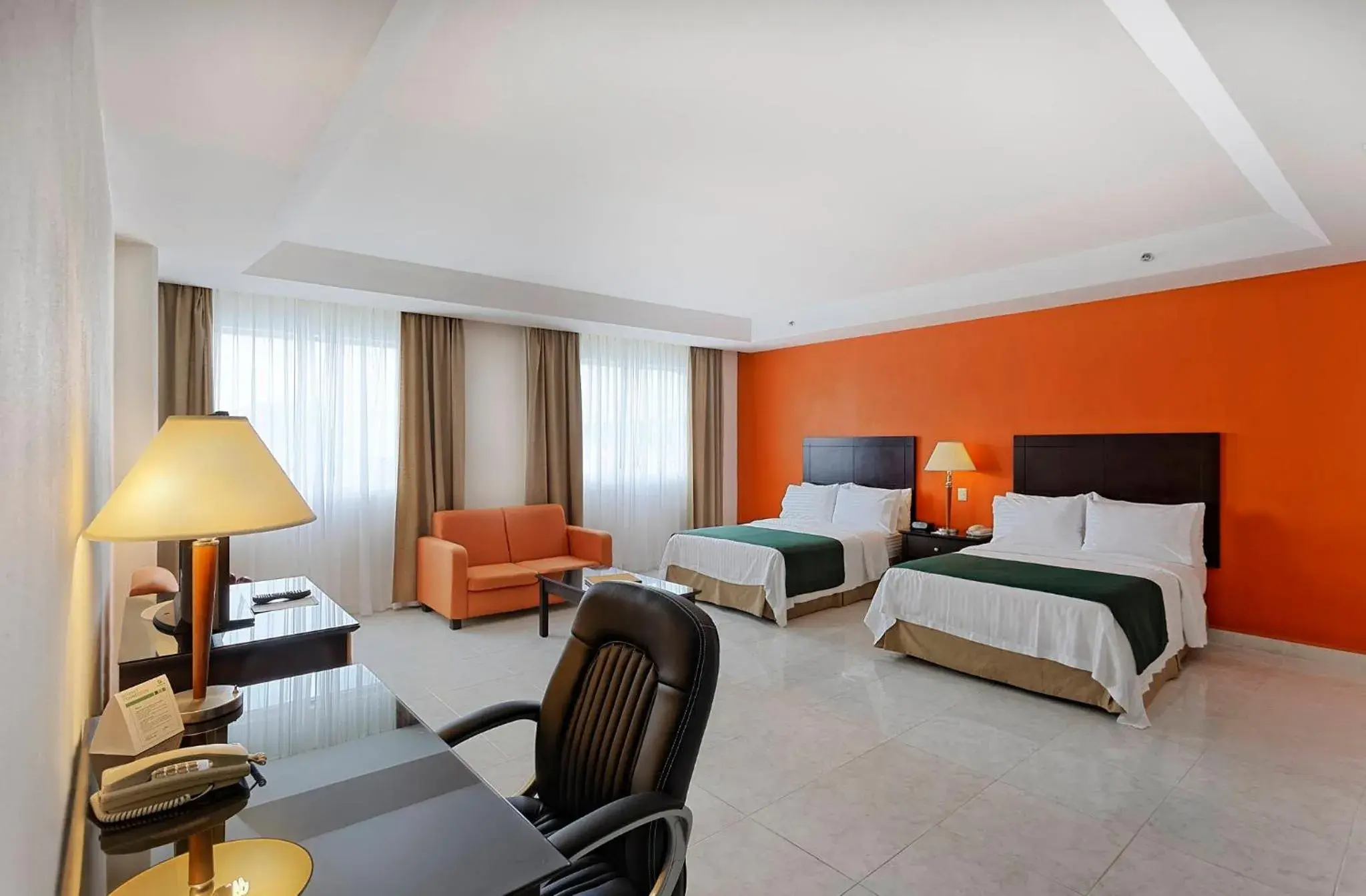 Bed in Holiday Inn Campeche by IHG Bed in Holiday Inn Campeche by IHG