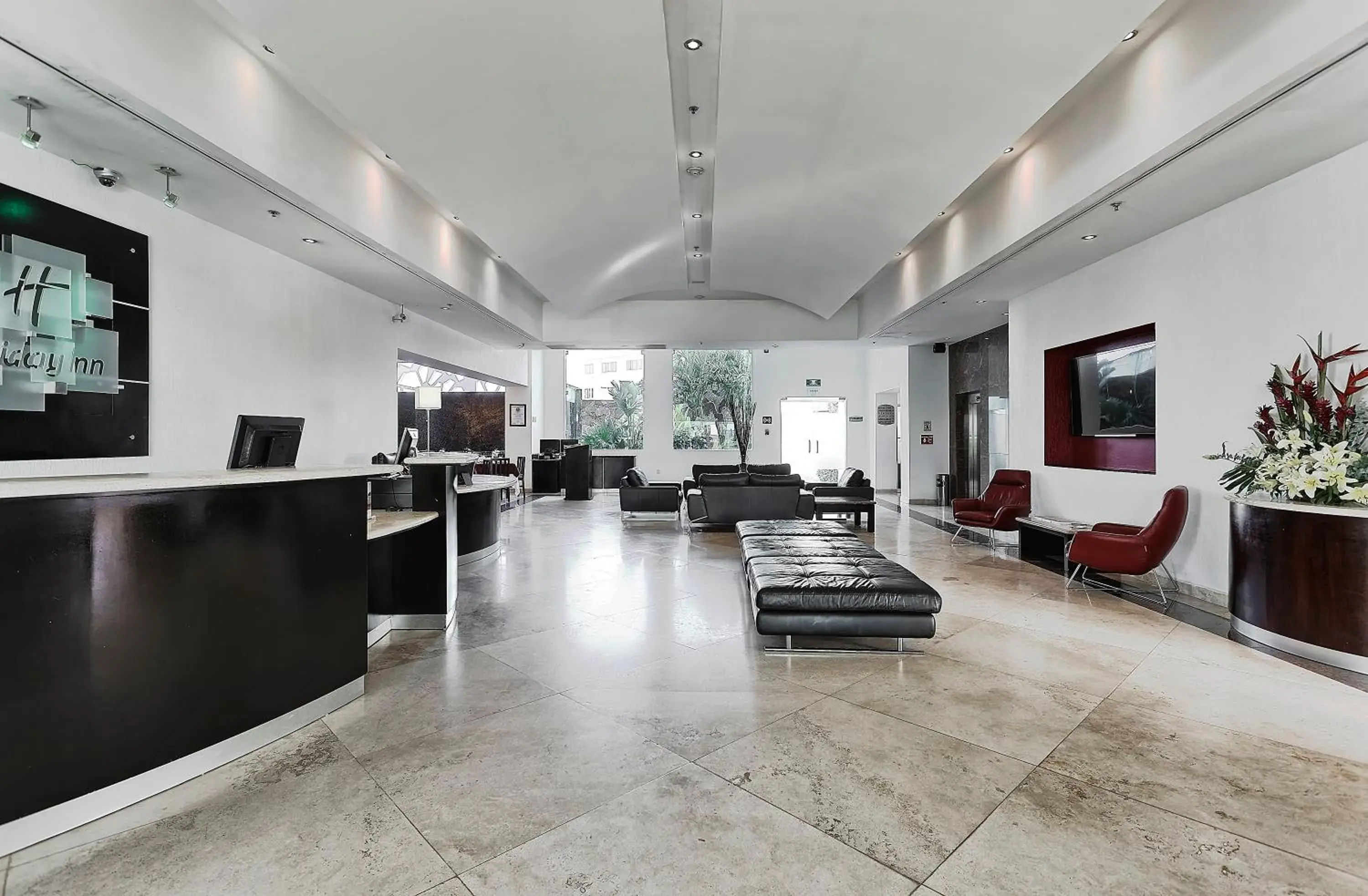 Property building in Holiday Inn Campeche by IHG Property building in Holiday Inn Campeche by IHG