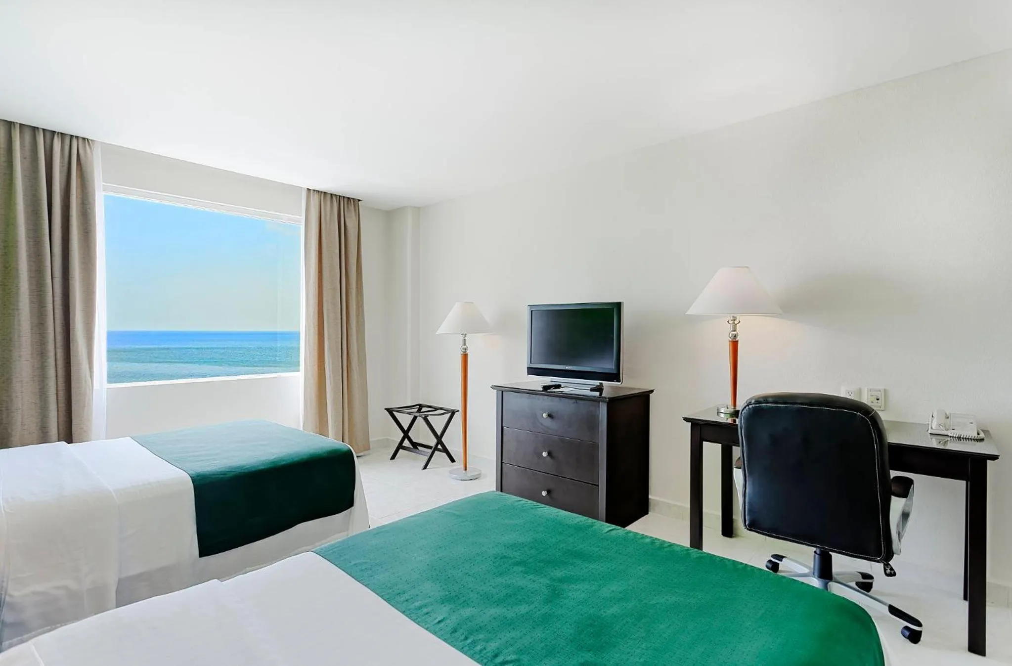 Bed in Holiday Inn Campeche by IHG