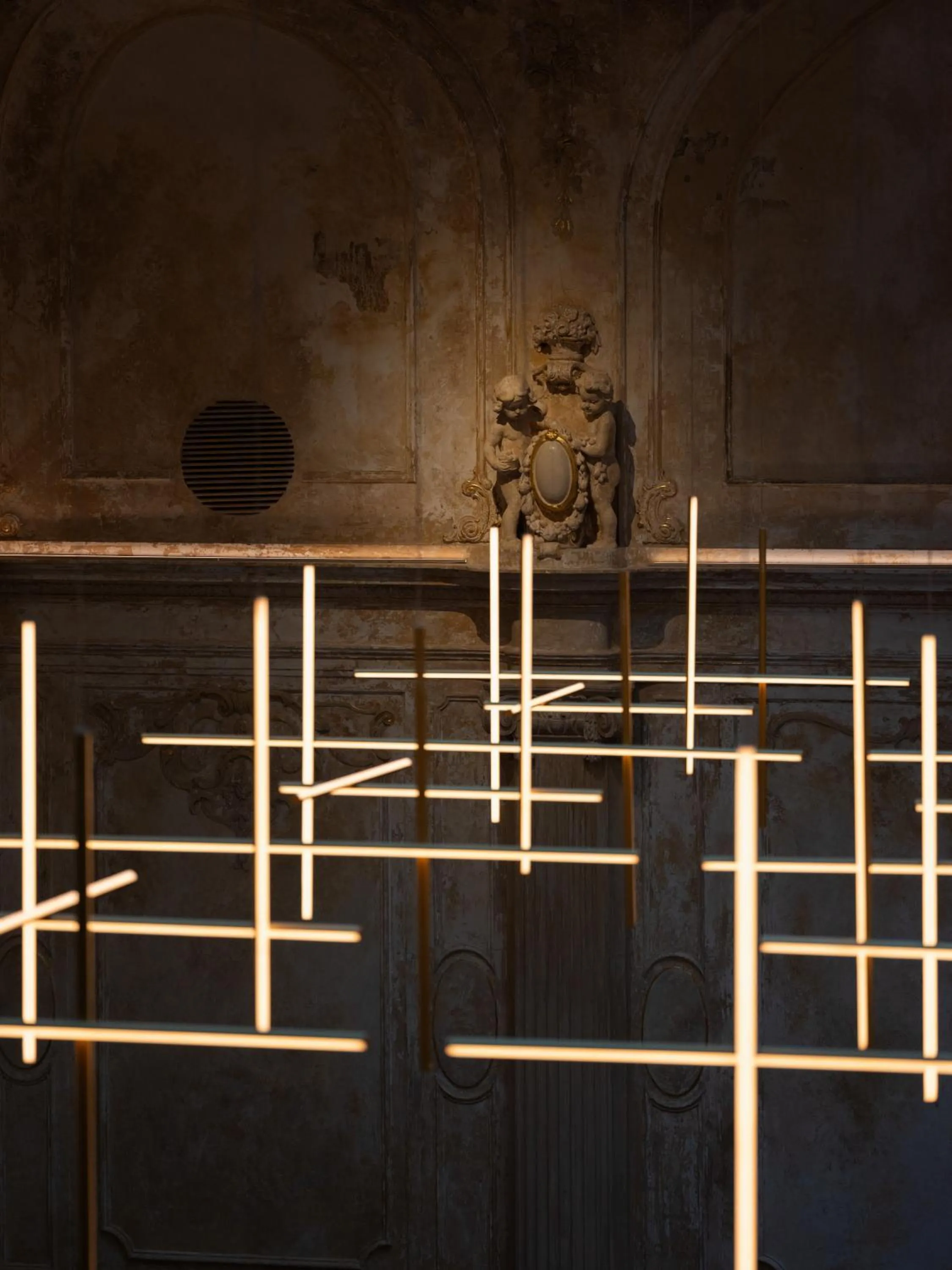 Restaurant/places to eat in Grand Hotel