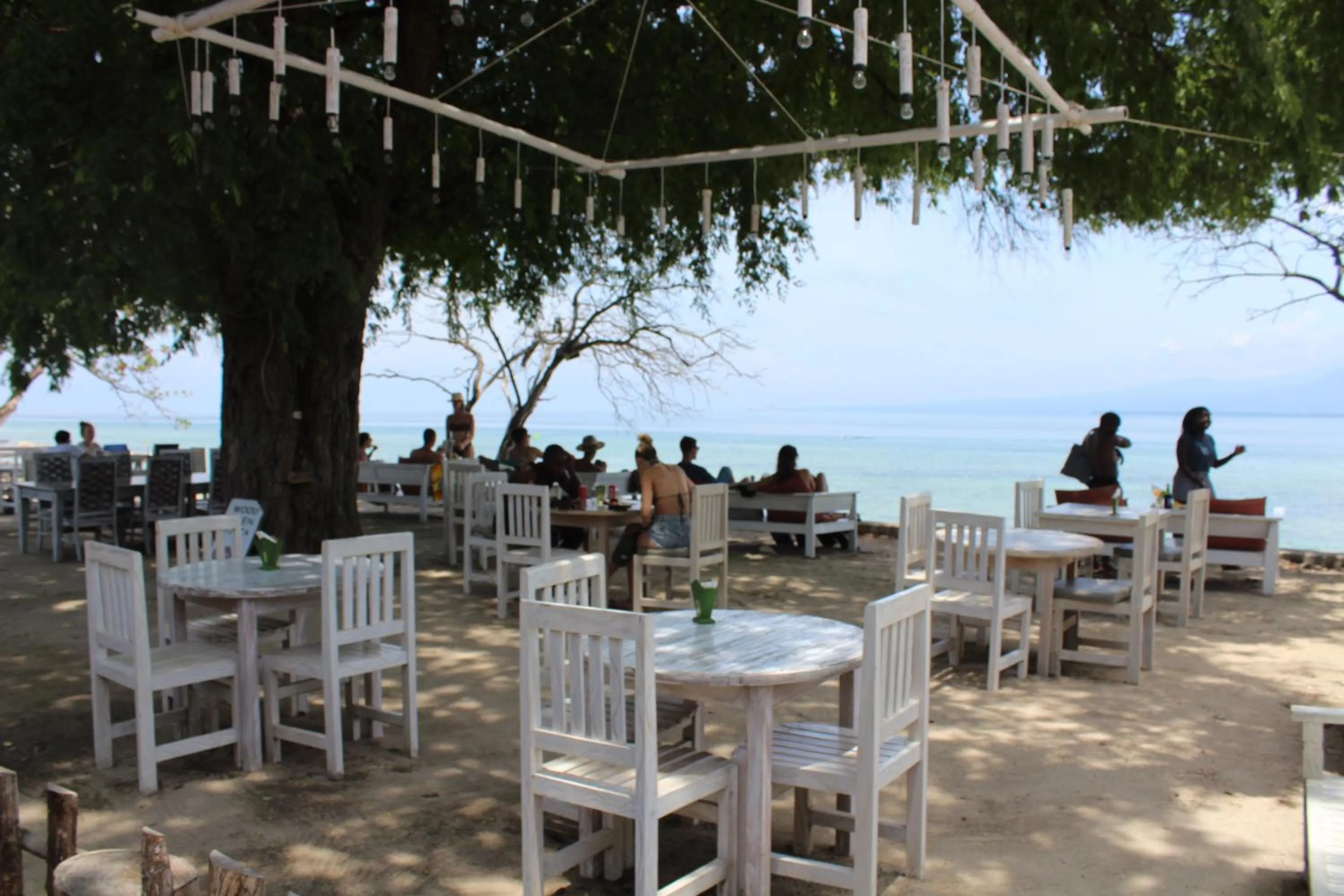 Restaurant/places to eat in Biba Beach Village