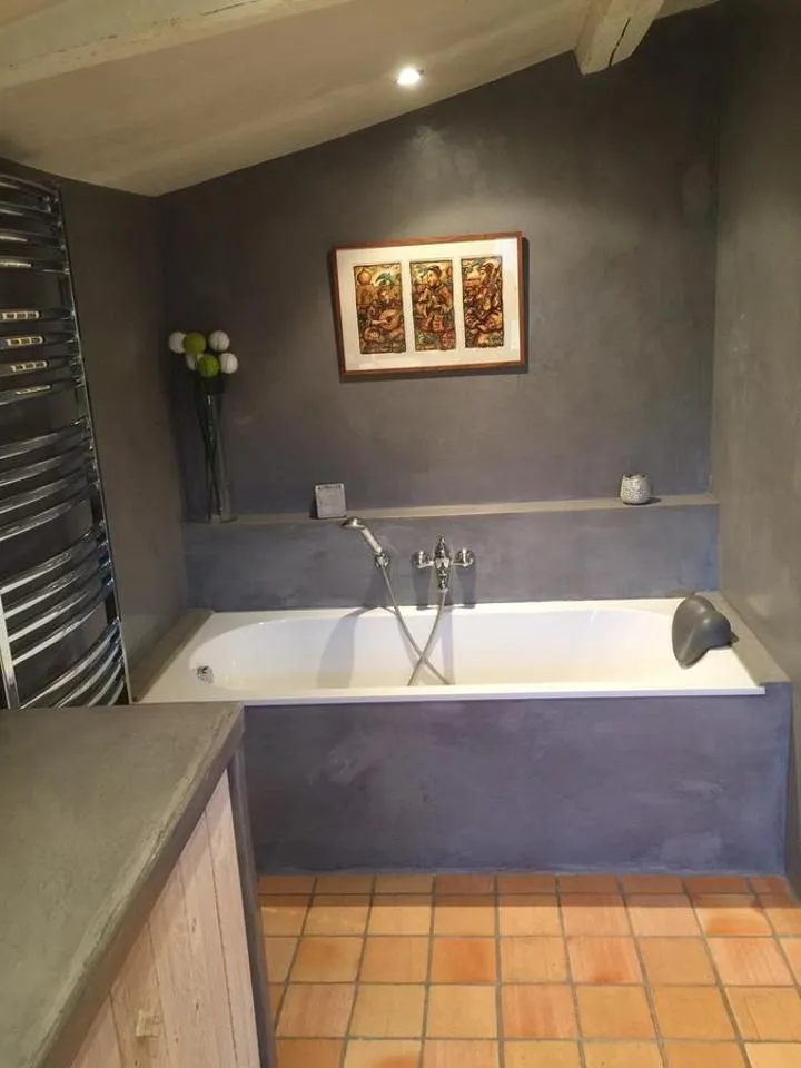 Bathroom in Le Vieux Logis de la Galocherie