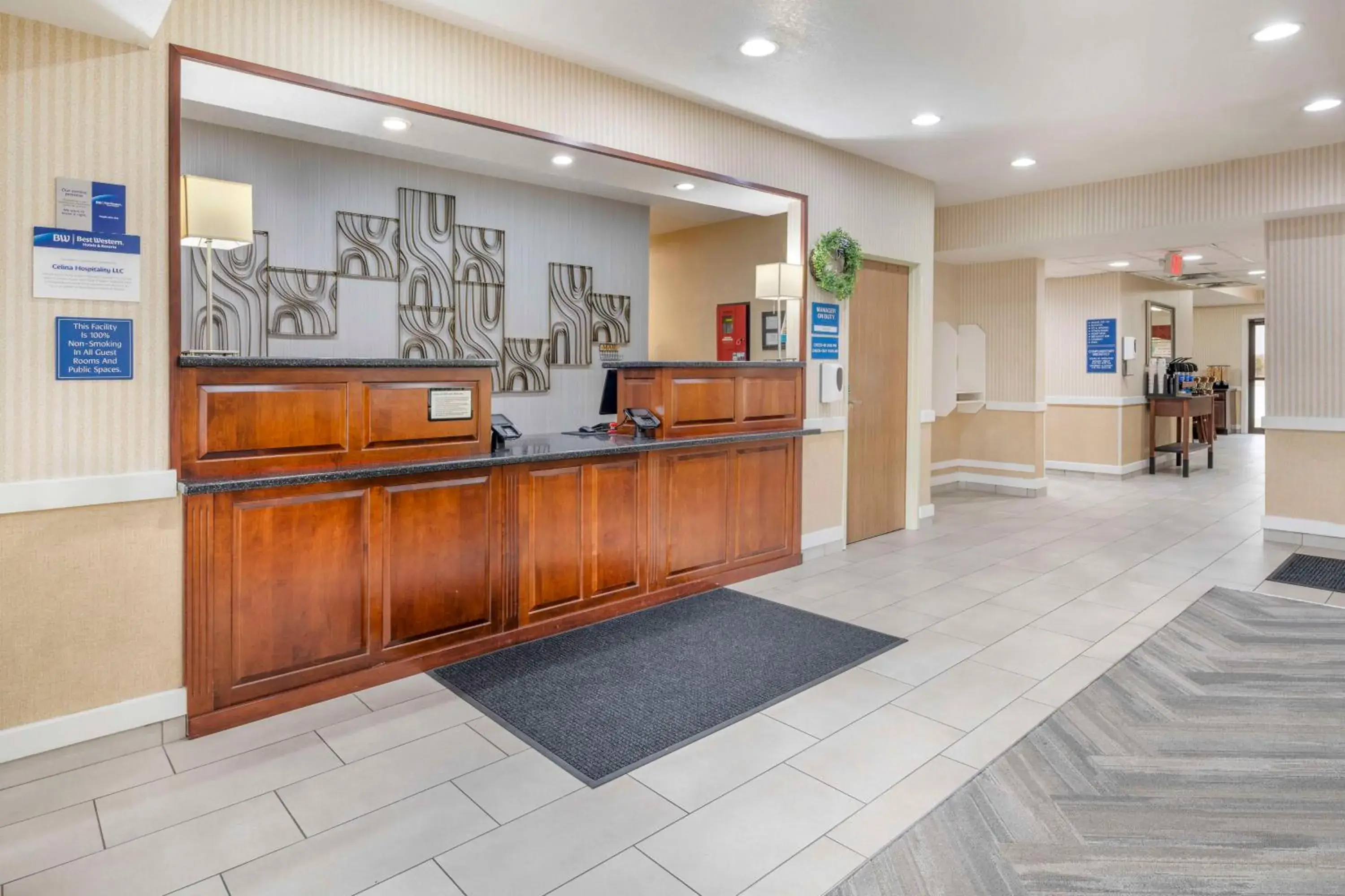 Lobby or reception in Best Western Celina Lobby or reception in Best Western Celina