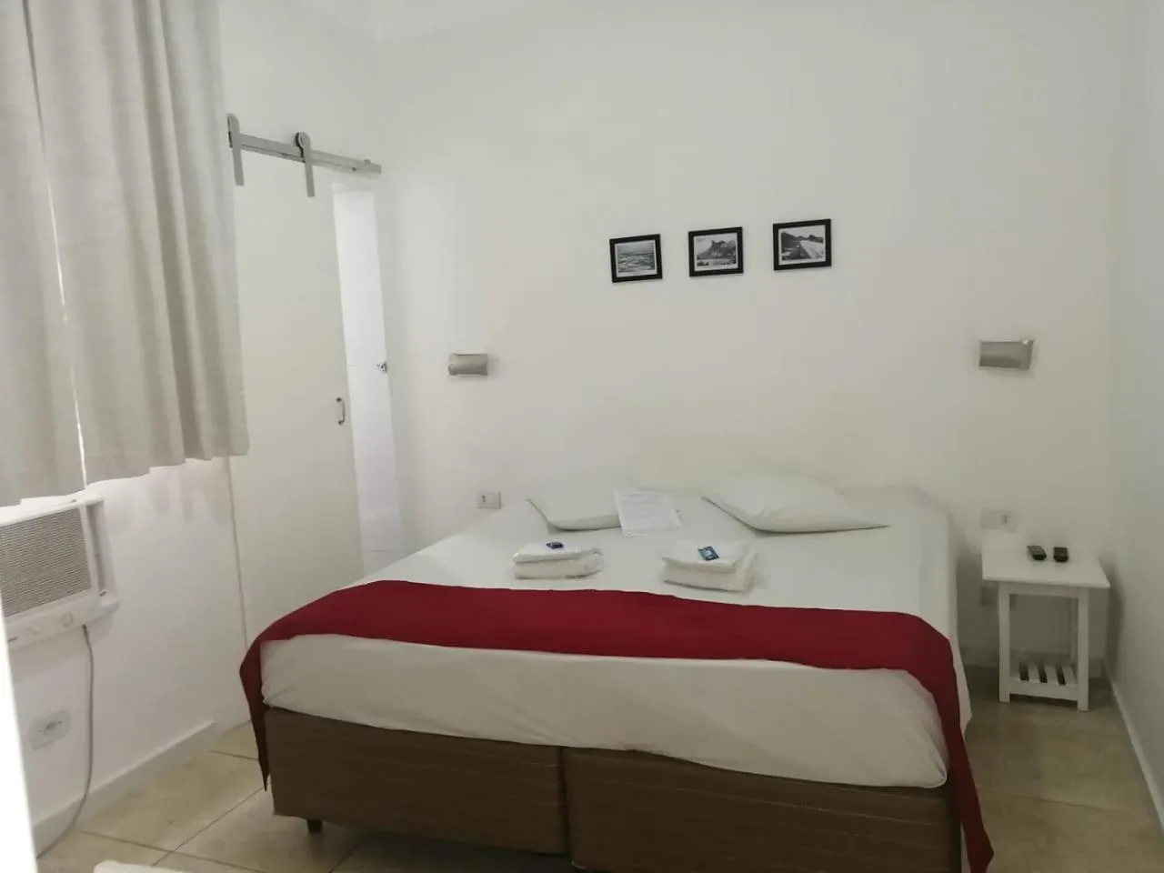 Bedroom, Bed in Hotel Angrense