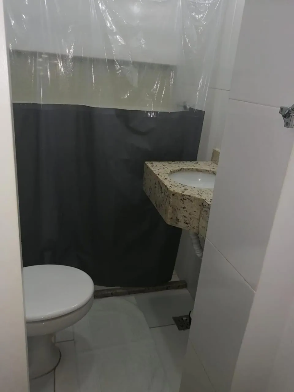 Bathroom in Copacabana Blue Hotel