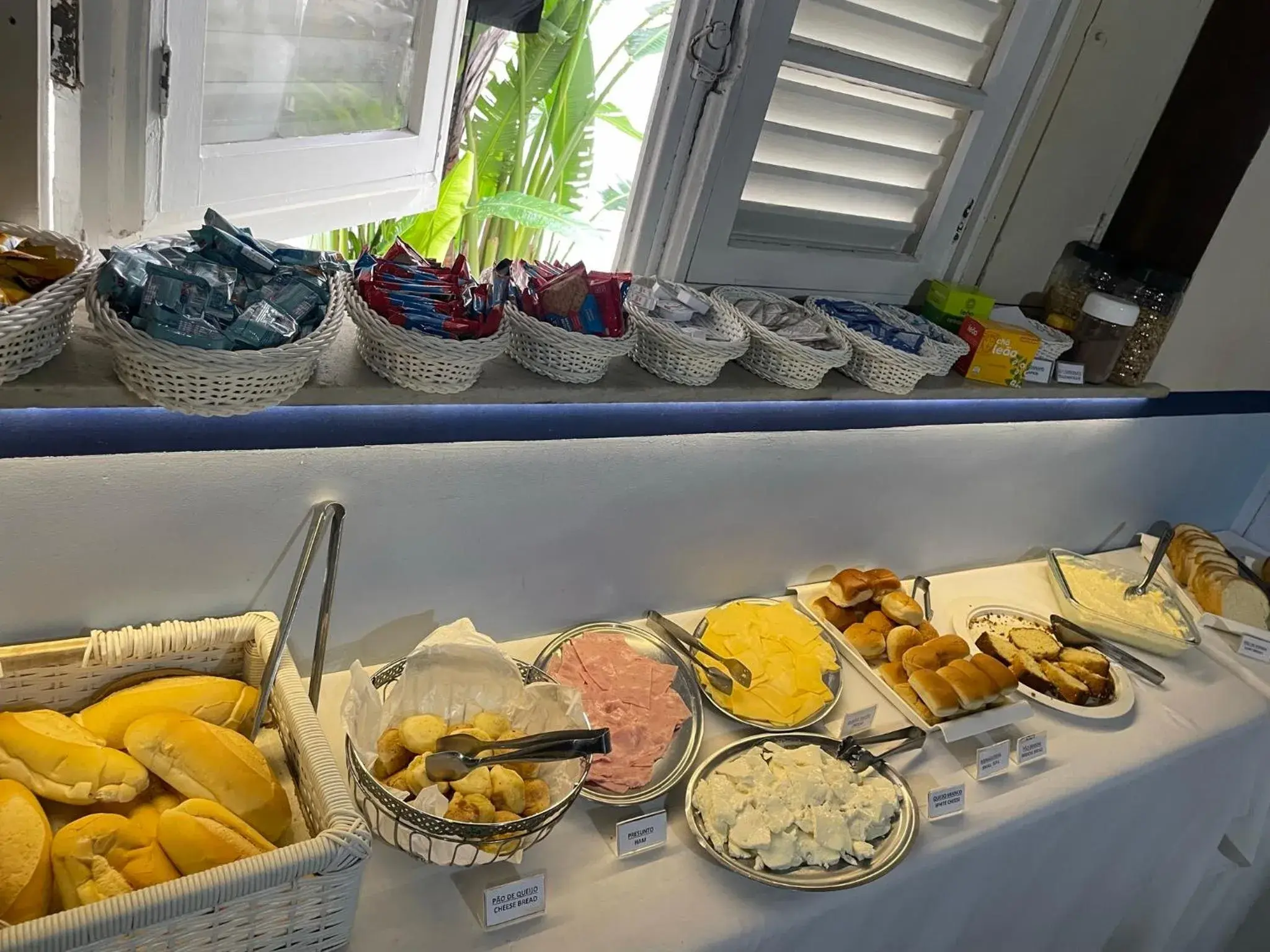 Property building in Copacabana Blue Hotel Property building in Copacabana Blue Hotel