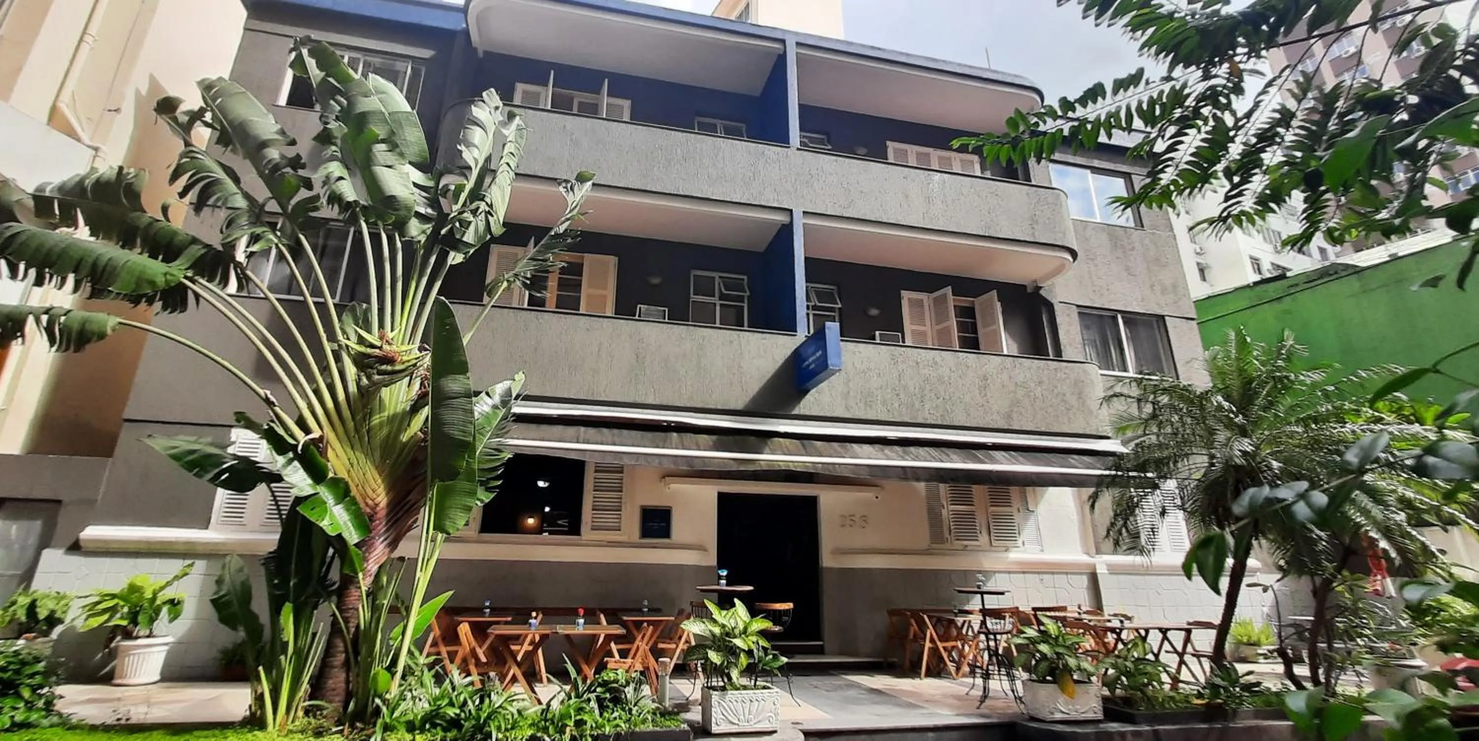 Property building in Copacabana Blue Hotel