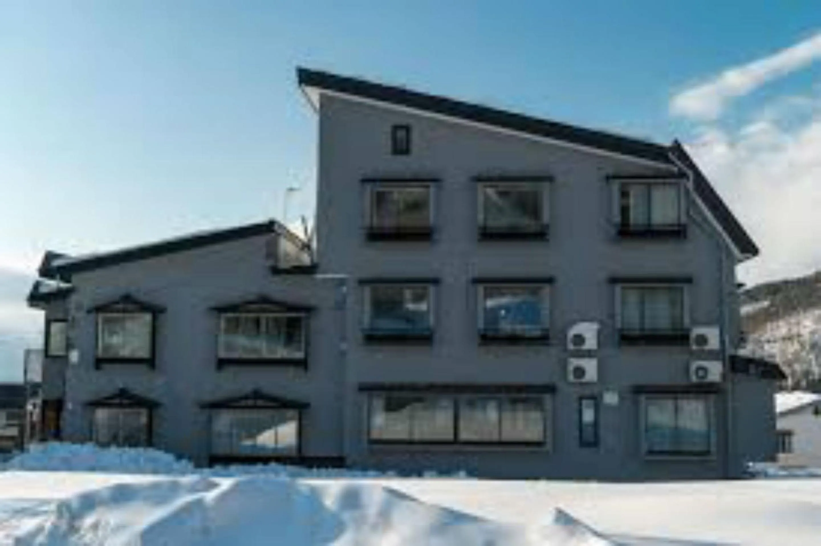 Property building in Nozawa Central