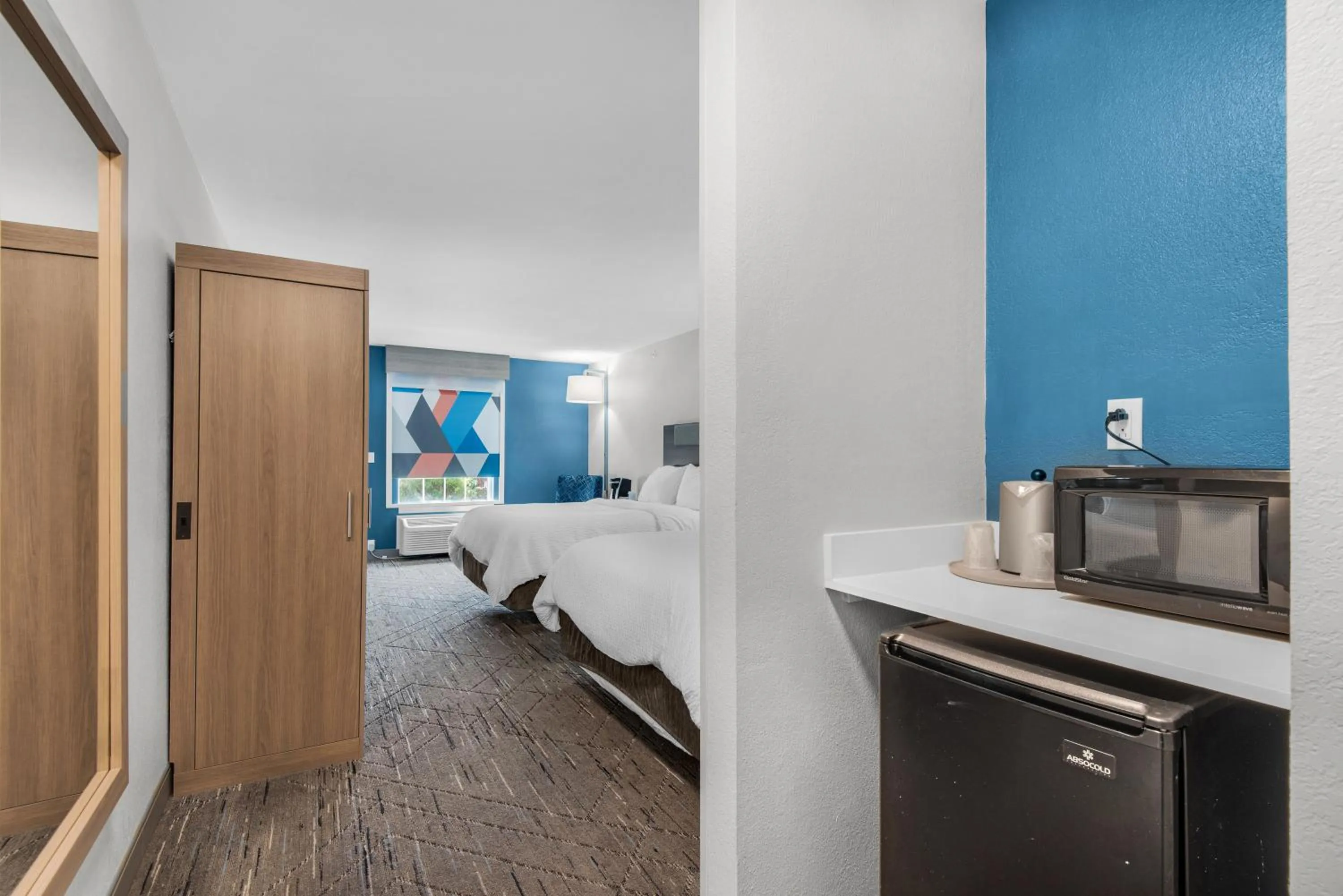 Bed in Holiday Inn Express Destin E - Commons Mall Area by IHG