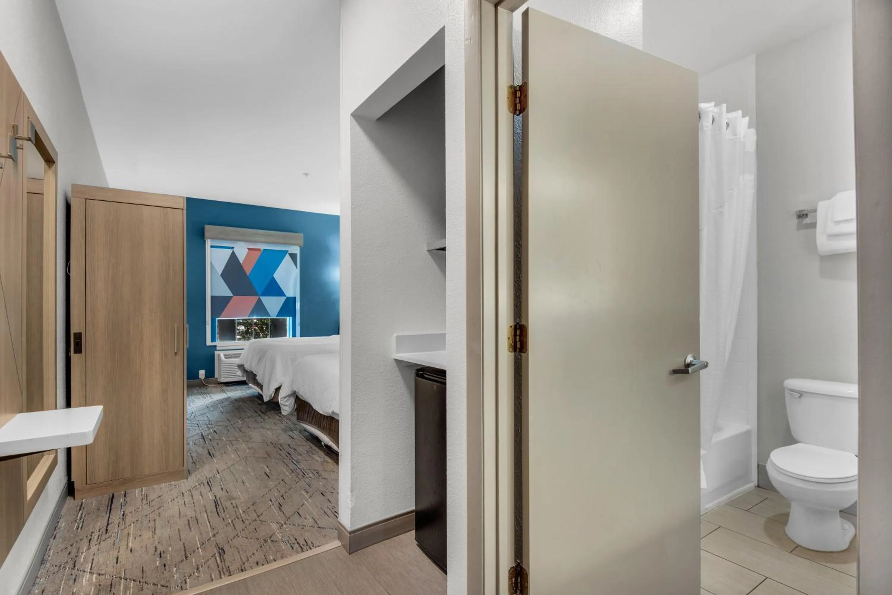 Toilet in Holiday Inn Express Destin E - Commons Mall Area by IHG