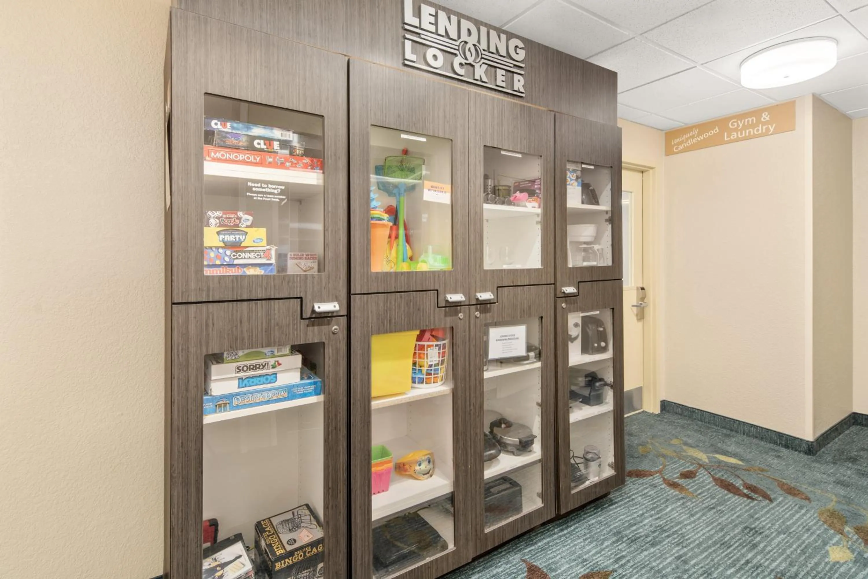 Lobby or reception in Candlewood Suites Destin-Sandestin Area by IHG