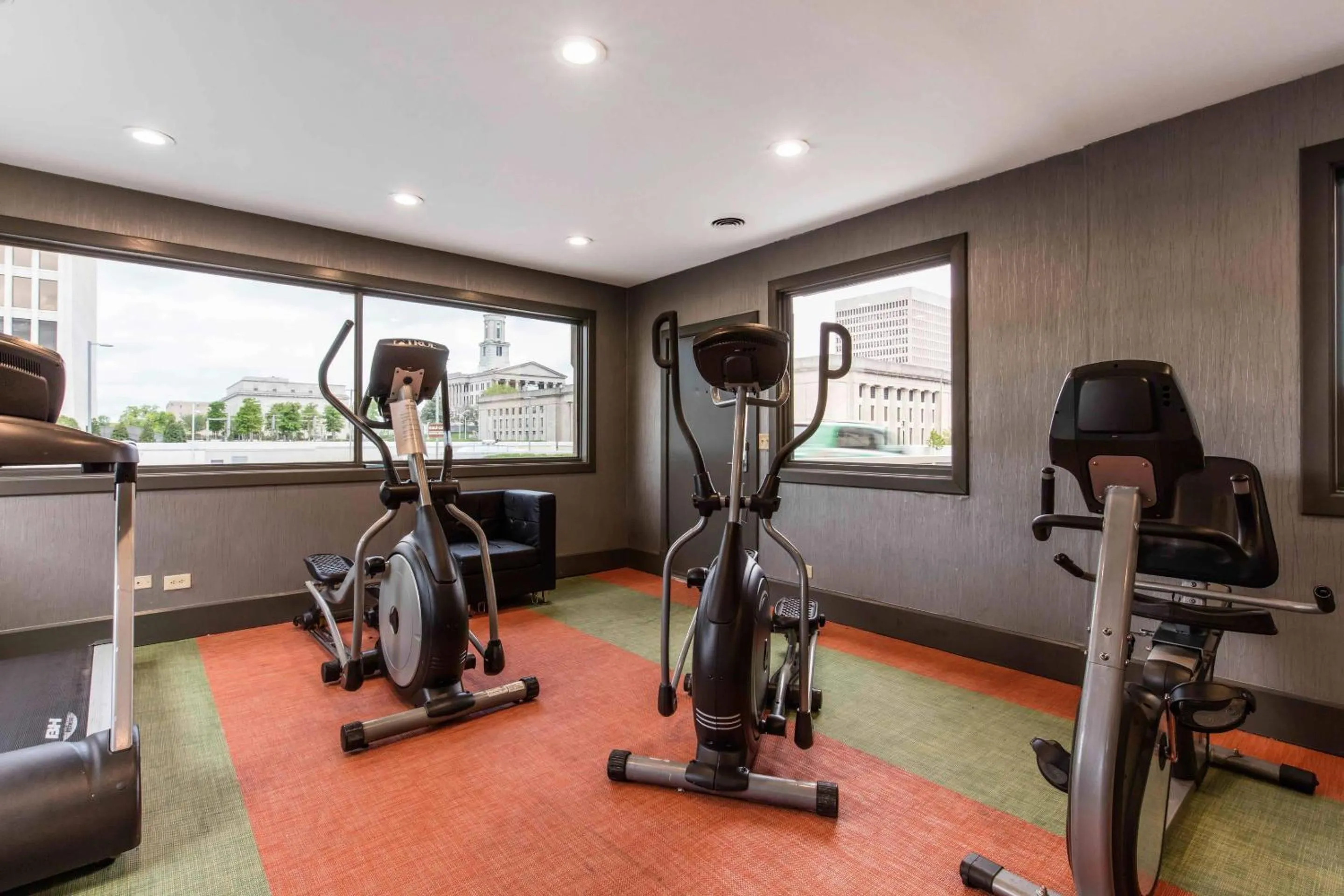 Fitness centre/facilities in The Capitol Hotel Downtown, an Ascend Collection Hotel