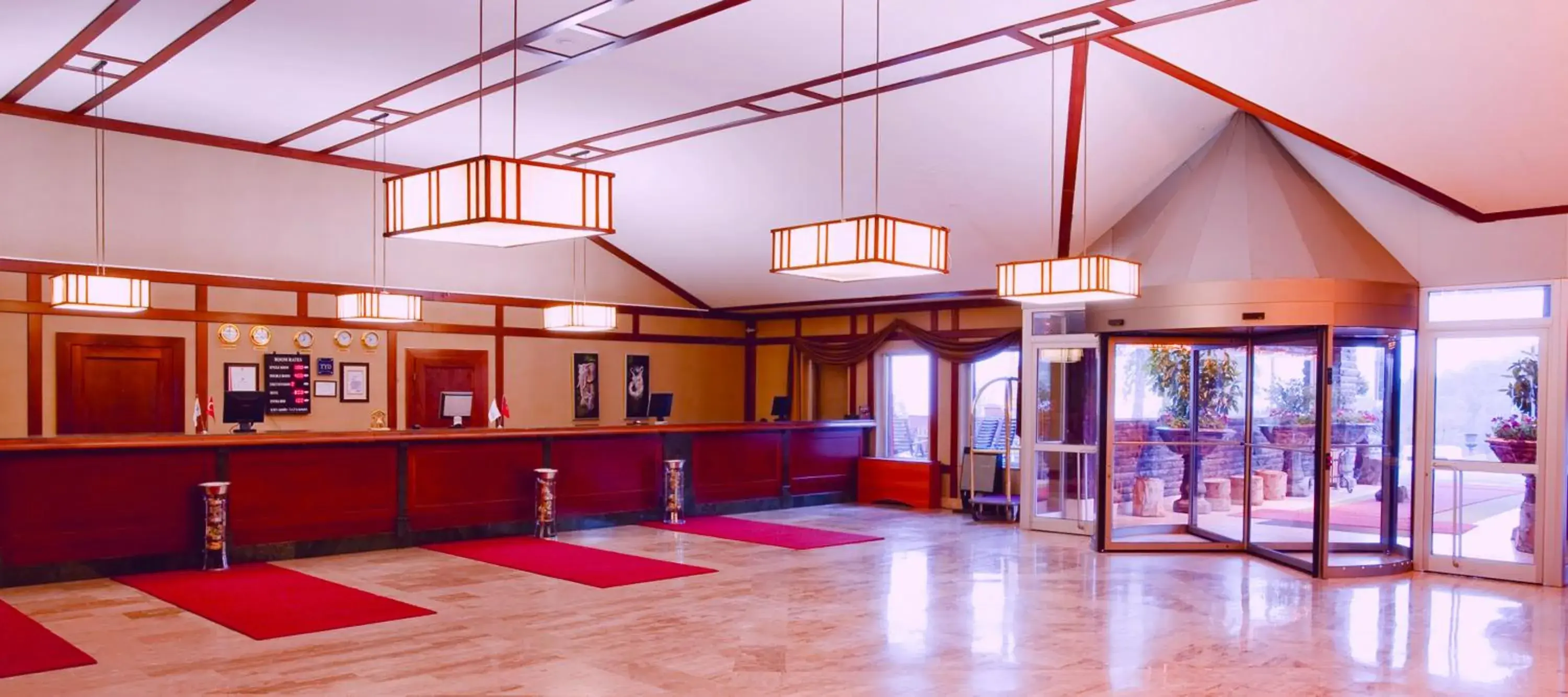 Lobby or reception in The Green Park Kartepe Lobby or reception in The Green Park Kartepe