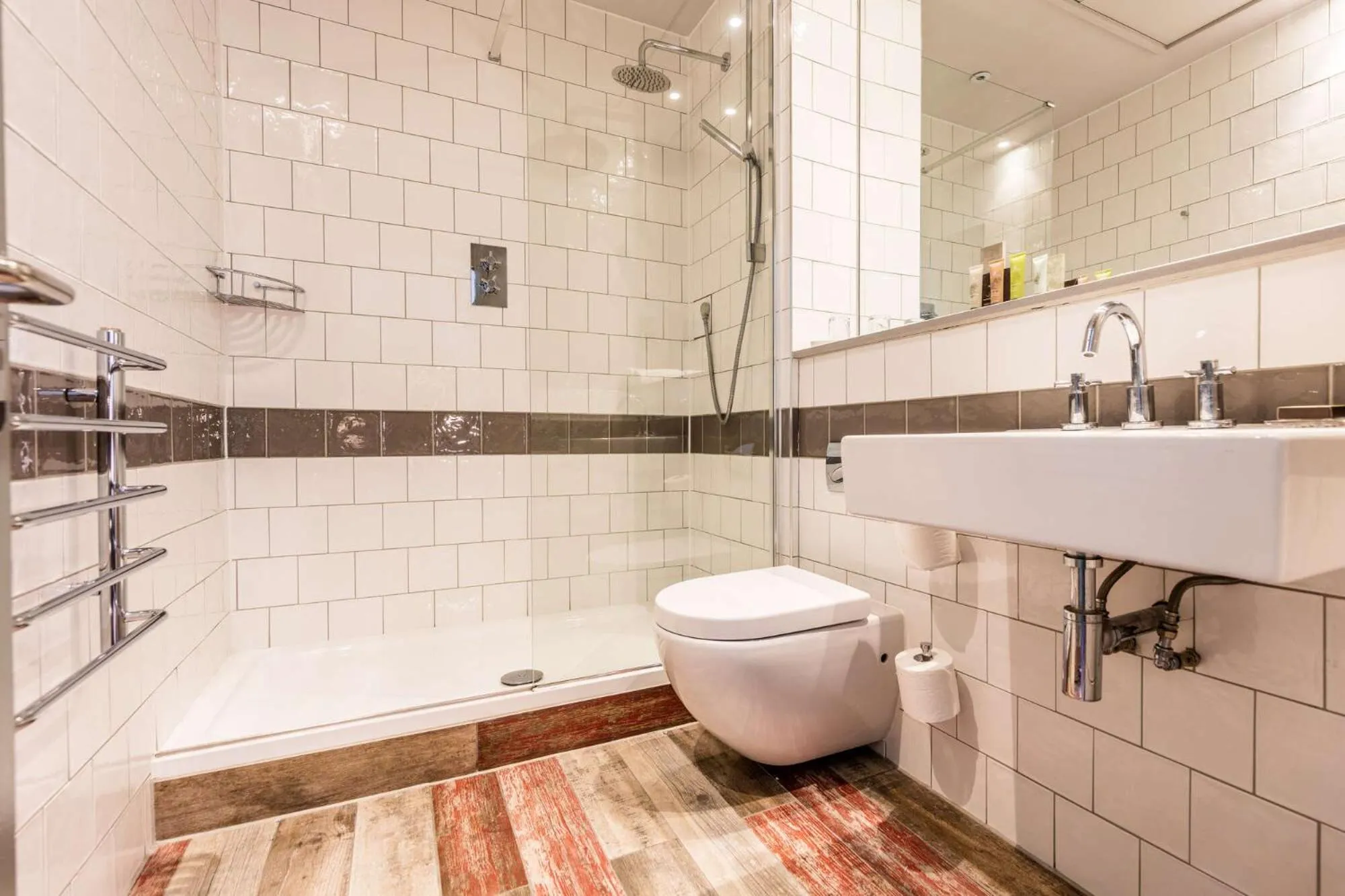 Bathroom in The Brook Green Hotel