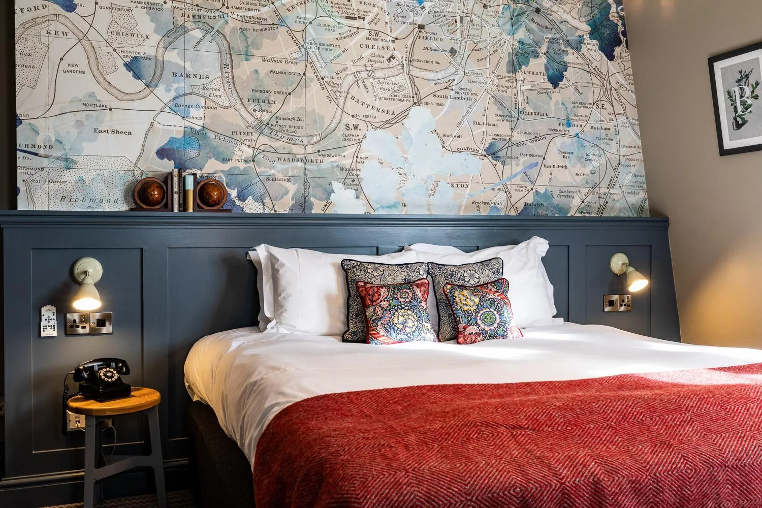 Bed in The Brook Green Hotel