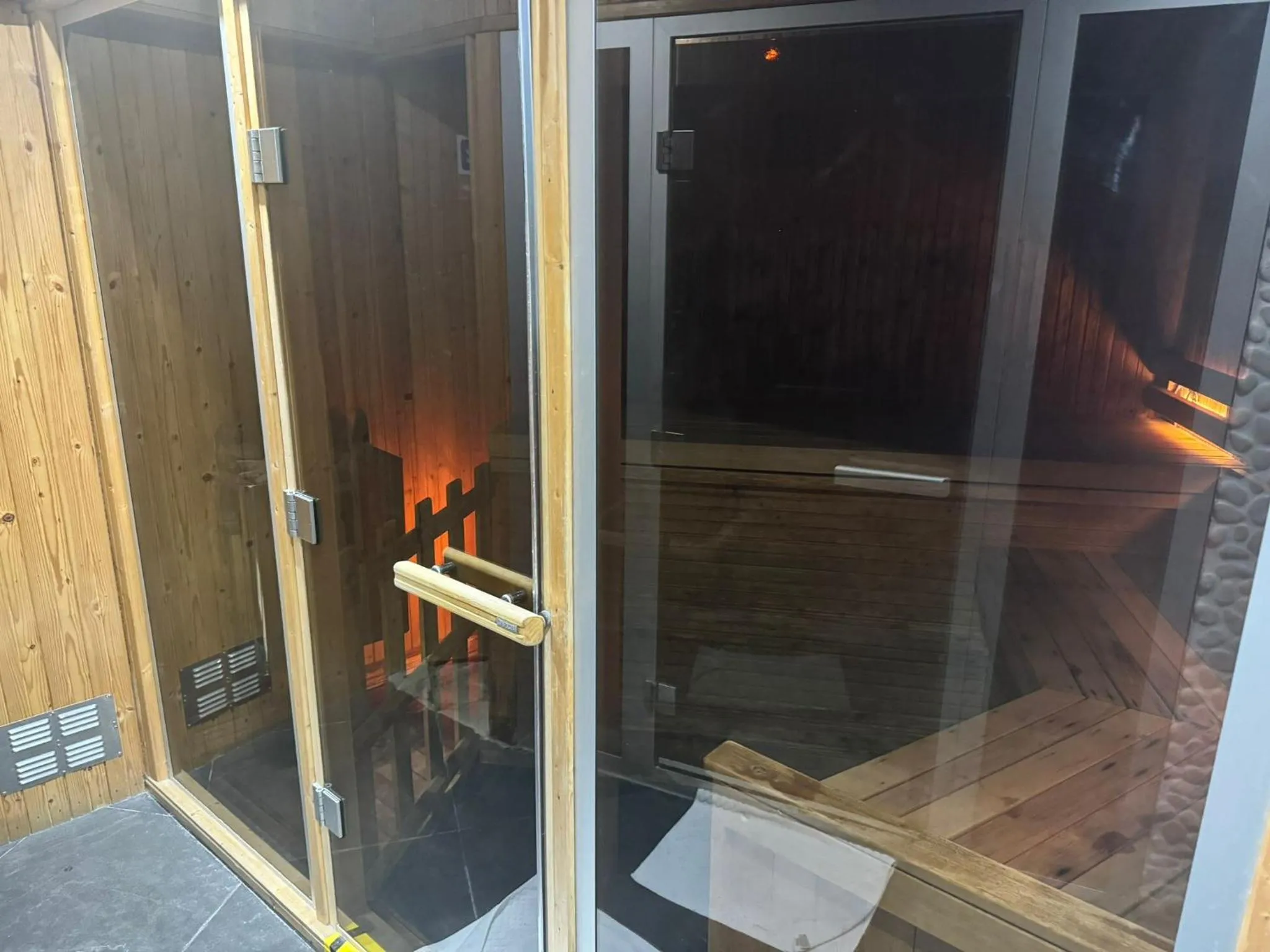 Sauna in Rafayel Hotel & Spa