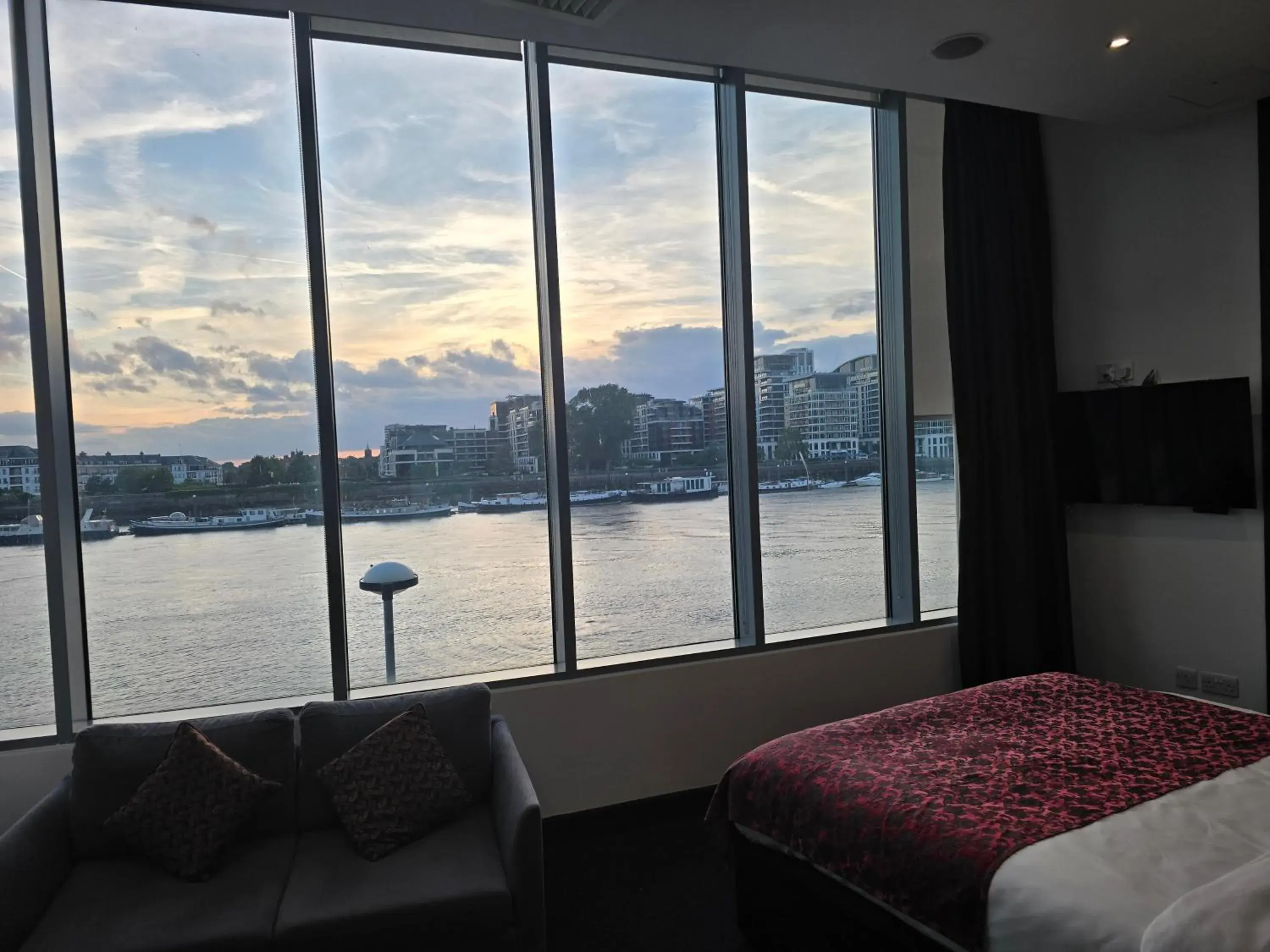 Rafayel Hotel & Spa Rafayel Hotel & Spa