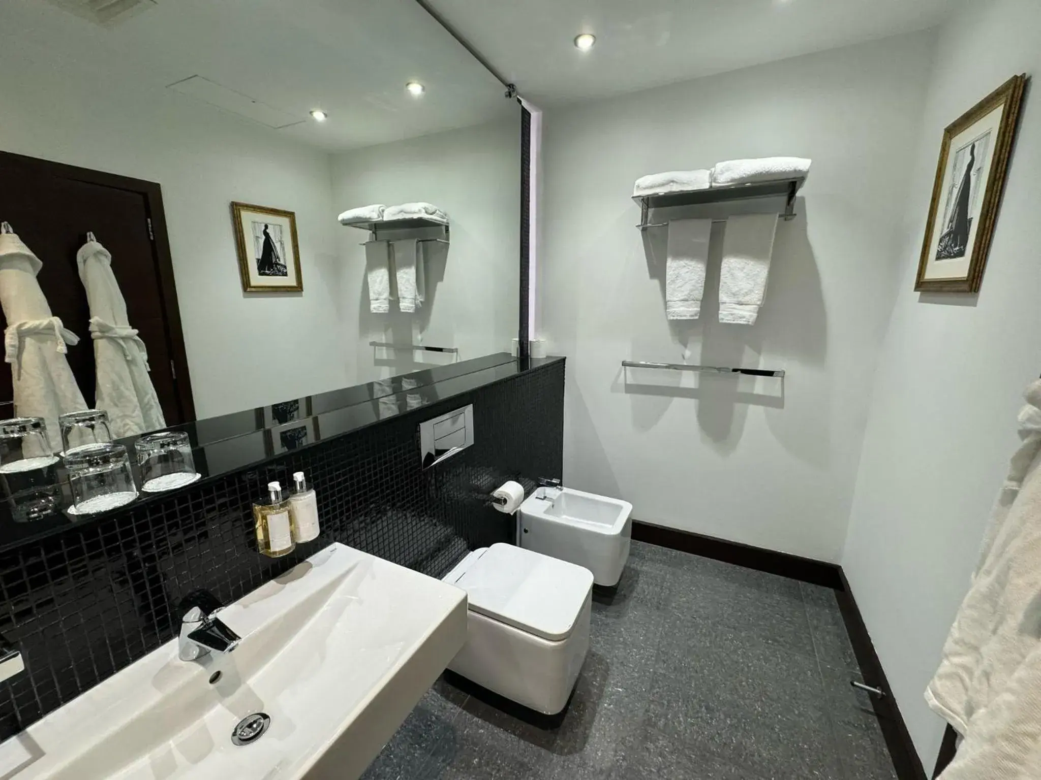 Superior Double Room in Rafayel Hotel & Spa Superior Double Room in Rafayel Hotel & Spa