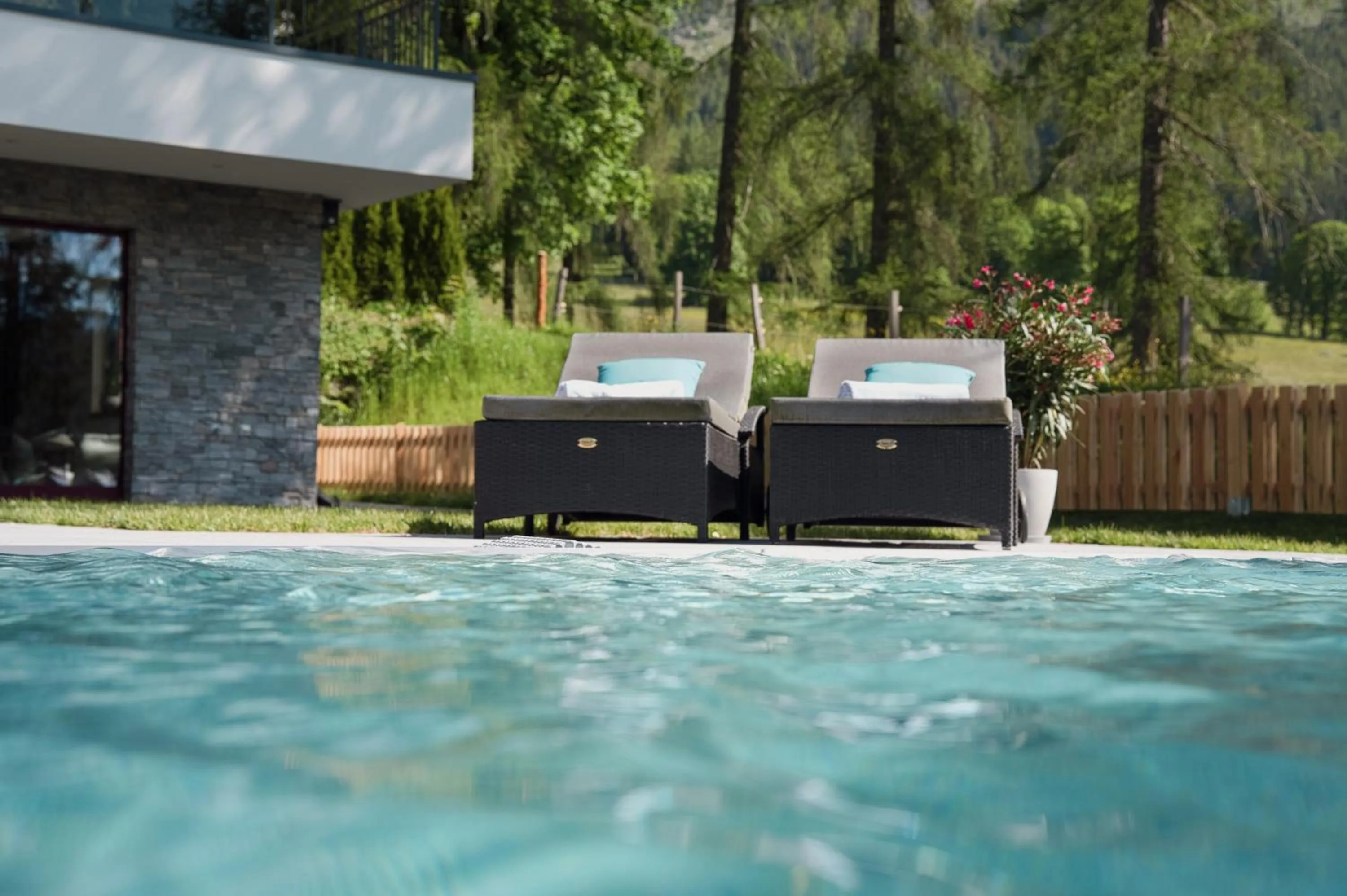 Swimming pool in Hotel Rösslhof