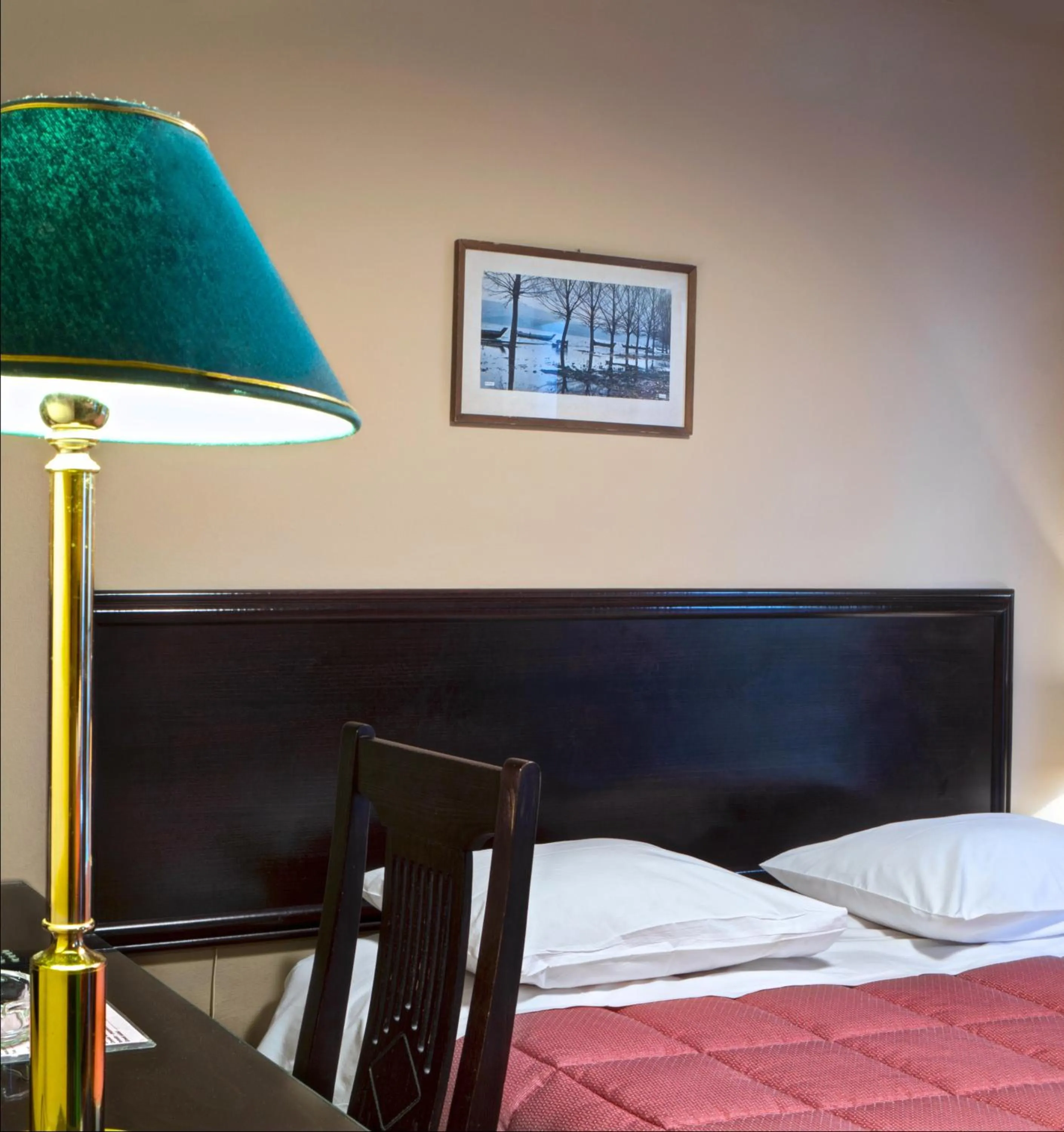 Other, Bed in Nicola Hotel