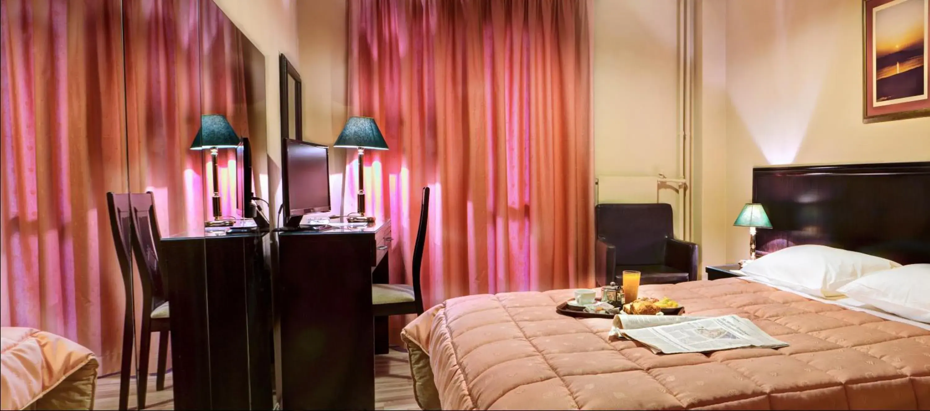 Other, Bed in Nicola Hotel Other, Bed in Nicola Hotel