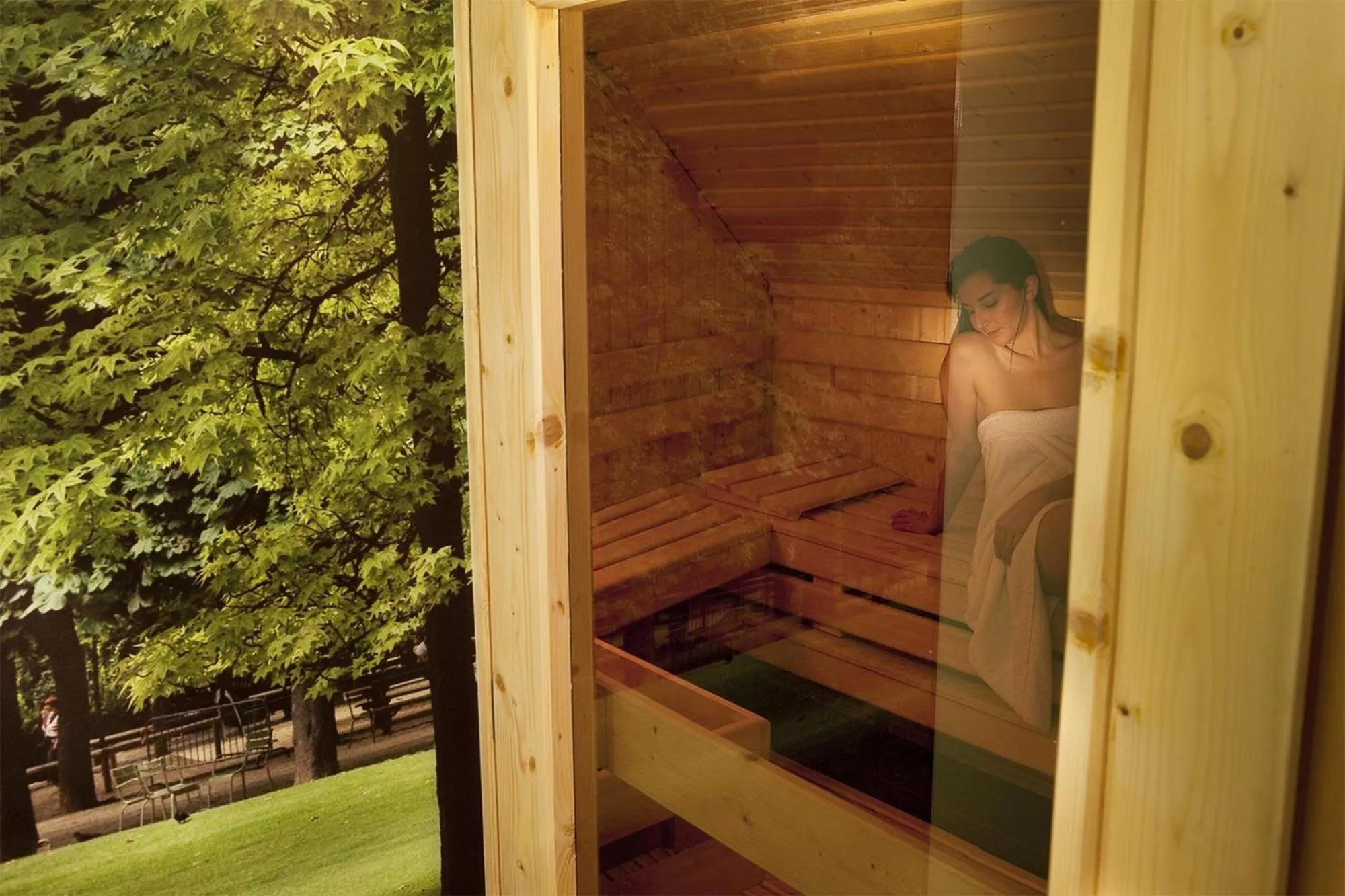 Spa and wellness centre/facilities in Secret de Paris - Hotel & Spa