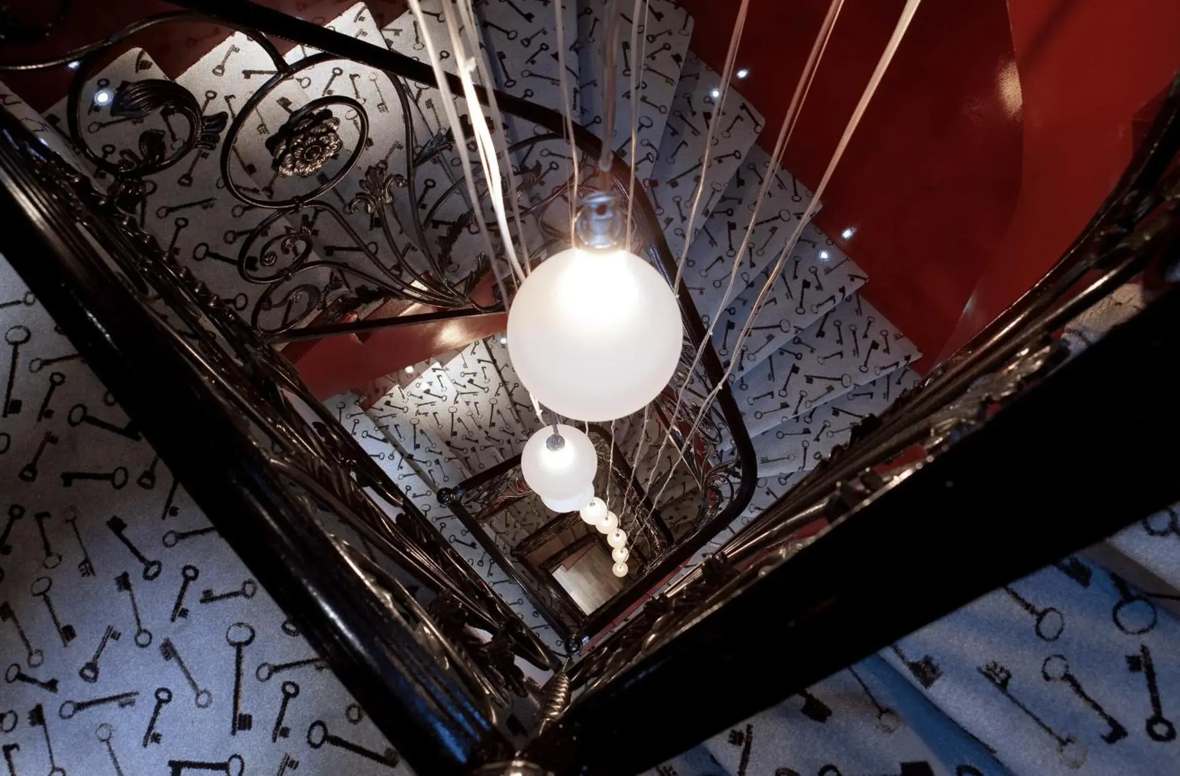 Property building in Secret de Paris - Hotel & Spa Property building in Secret de Paris - Hotel & Spa