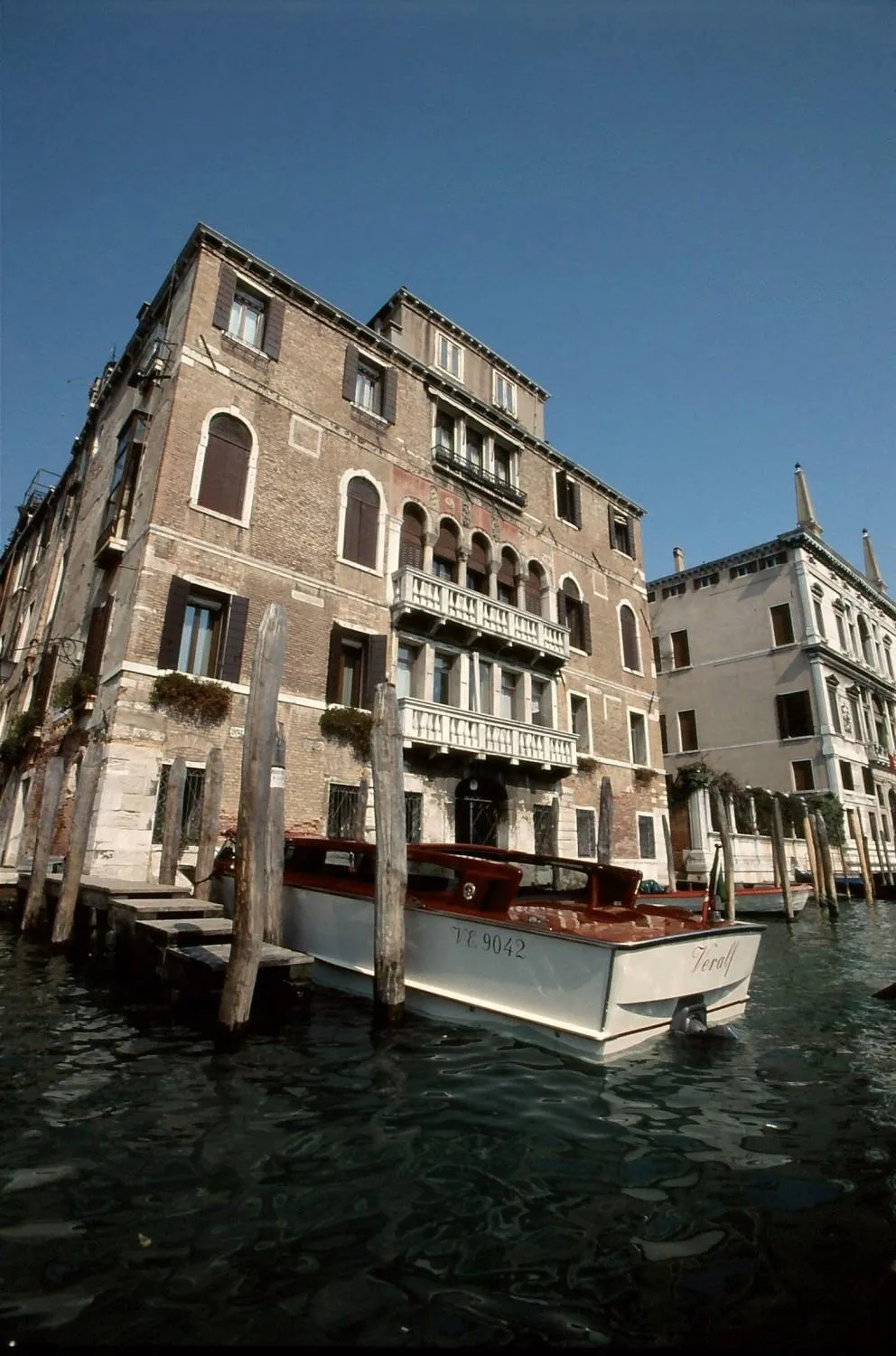 Facade/entrance in Ca' Angeli
