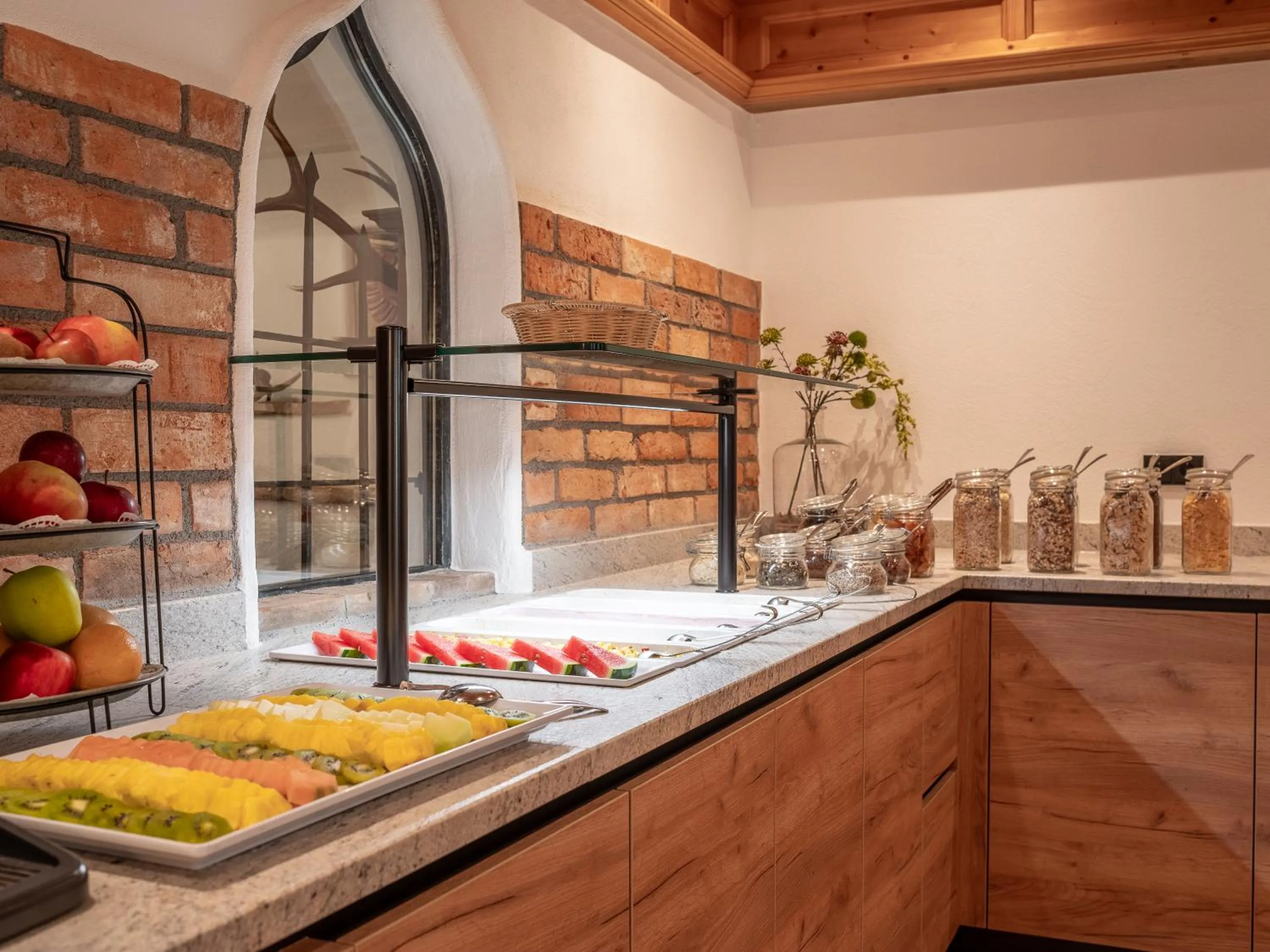 Buffet breakfast in Hotel Jagdschlössl