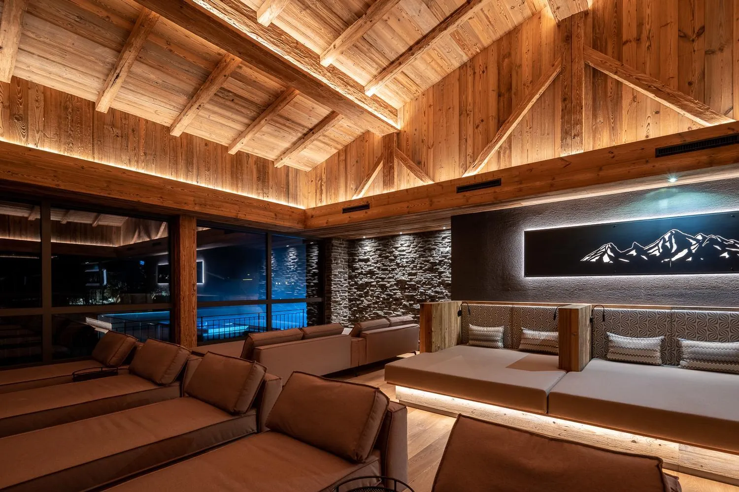 Swimming pool in Hotel Jagdschlössl