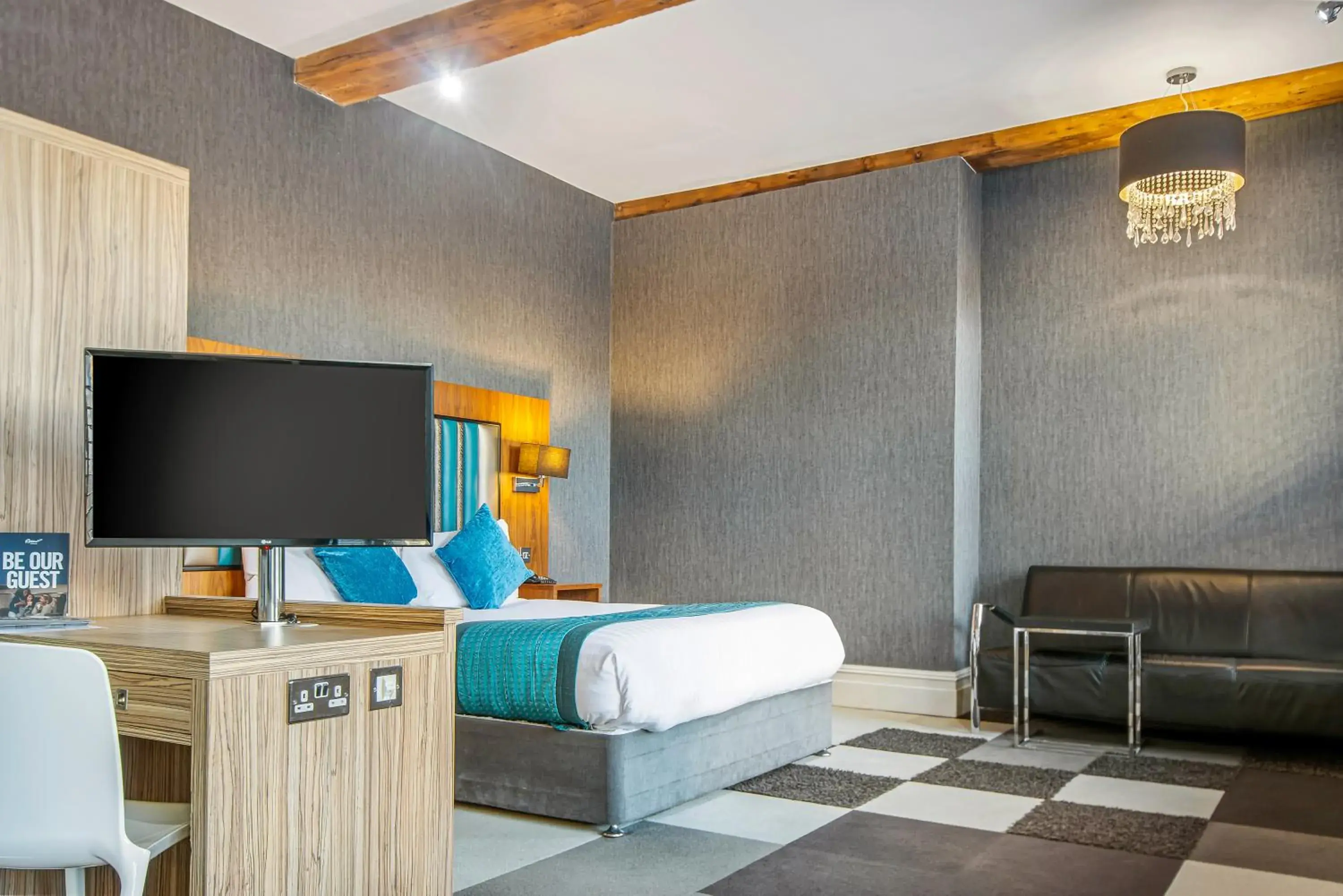 Seating area, Bed in Roomzzz Manchester City Seating area, Bed in Roomzzz Manchester City