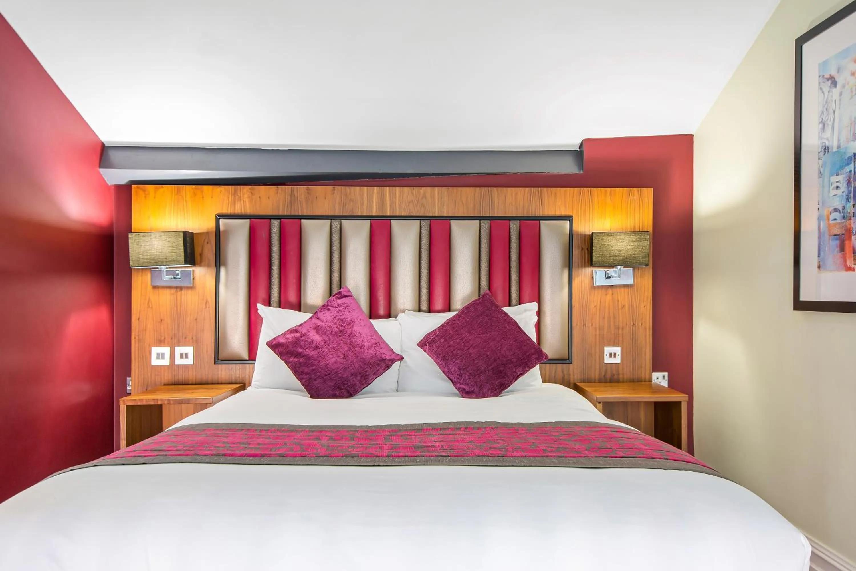 Bedroom, Bed in Roomzzz Manchester City