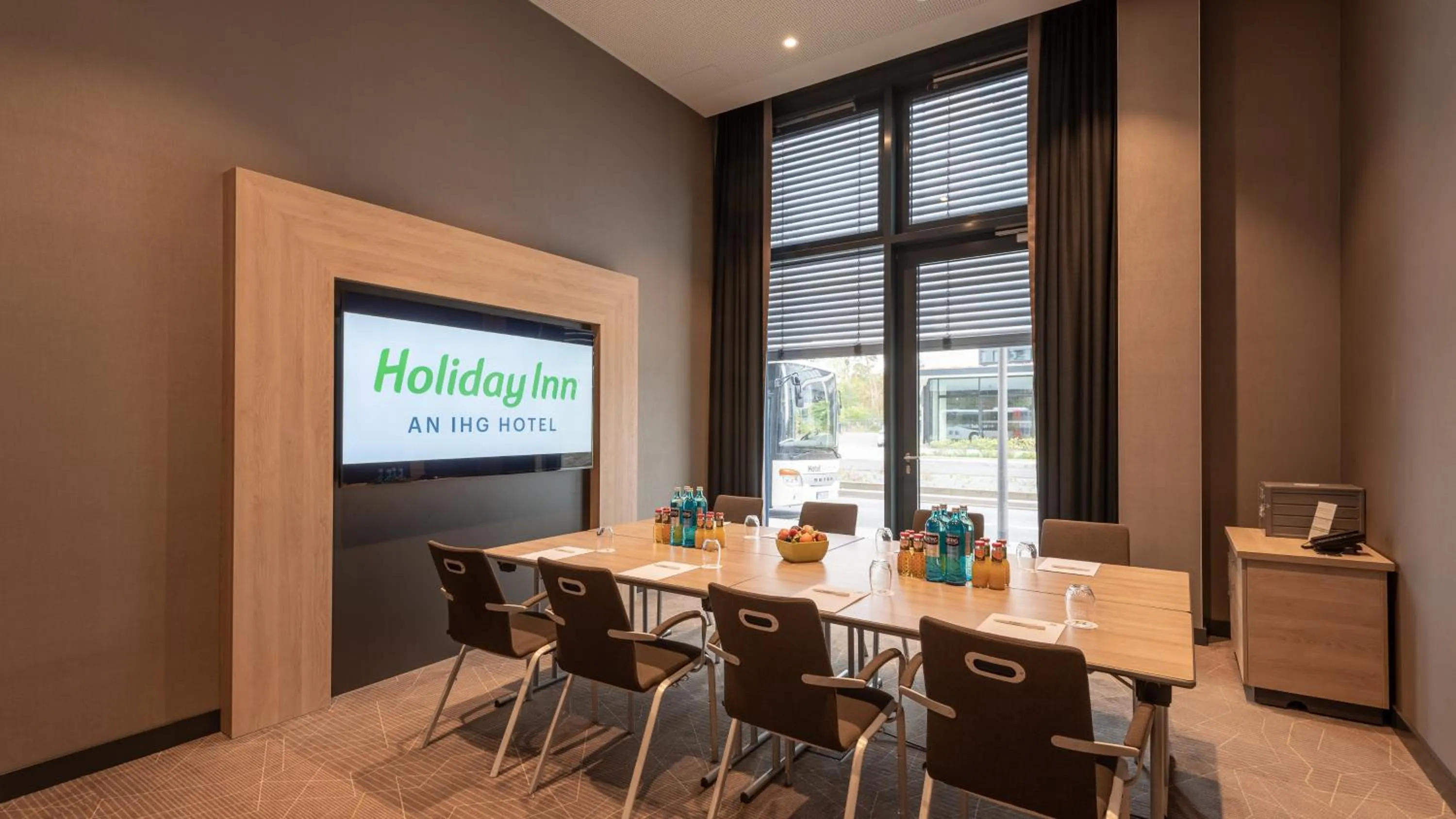 Meeting/conference room in Holiday Inn Frankfurt Airport by IHG