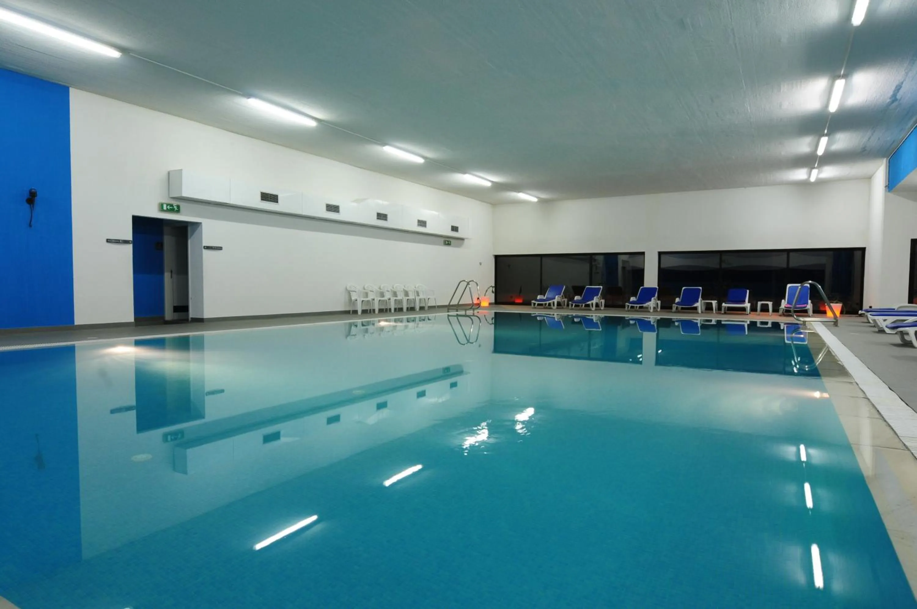 Pool view in INATEL Piodao